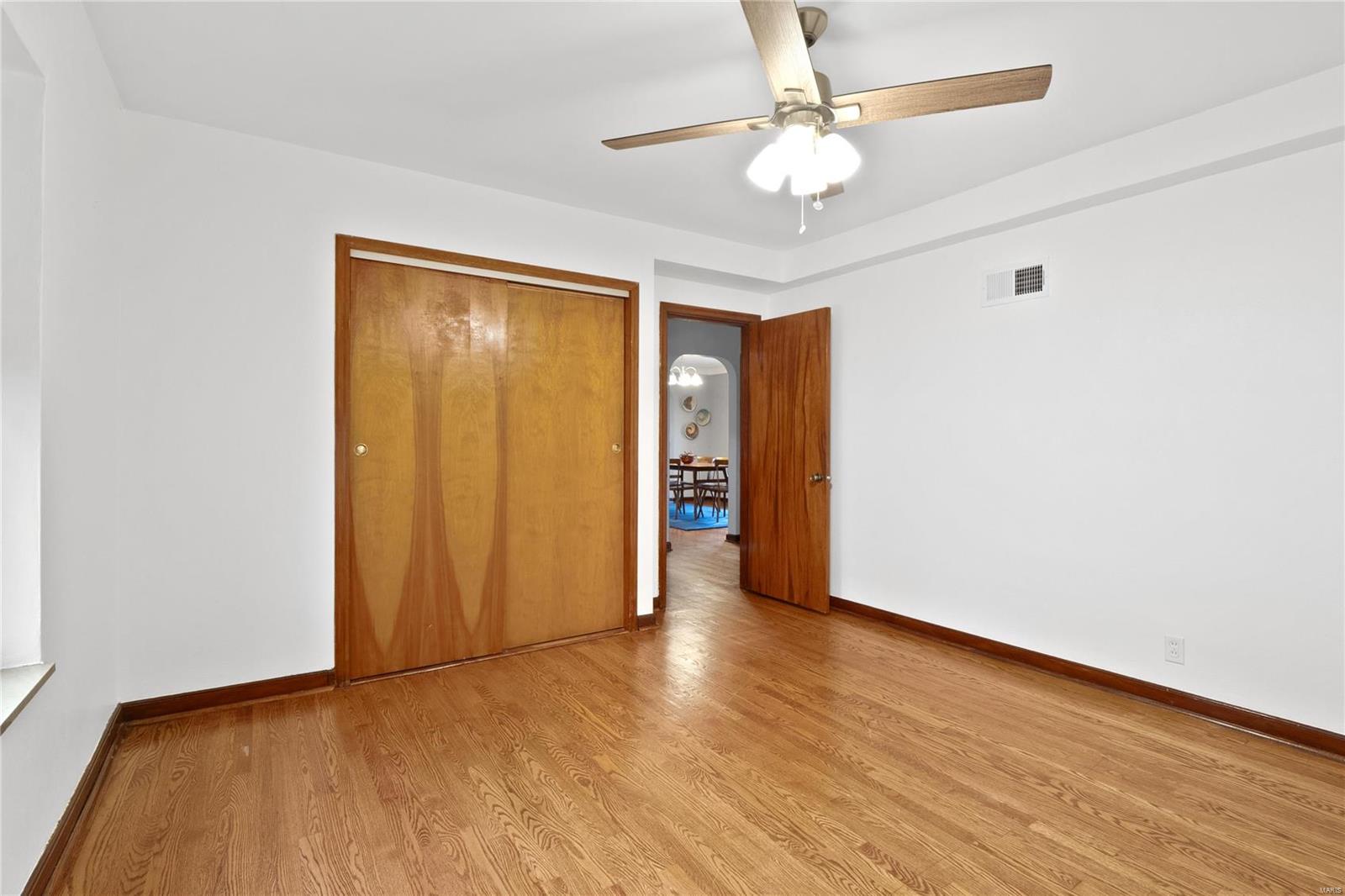 5825 Sutherland Avenue