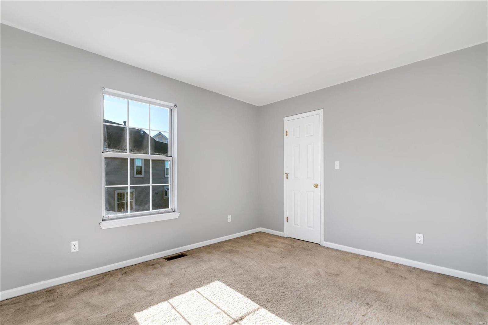 5112 Bischoff Avenue