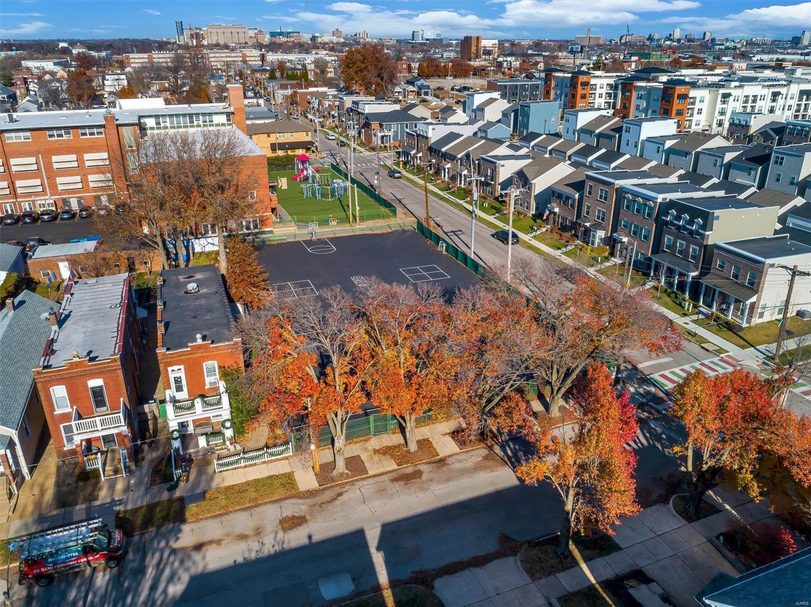 5112 Bischoff Avenue