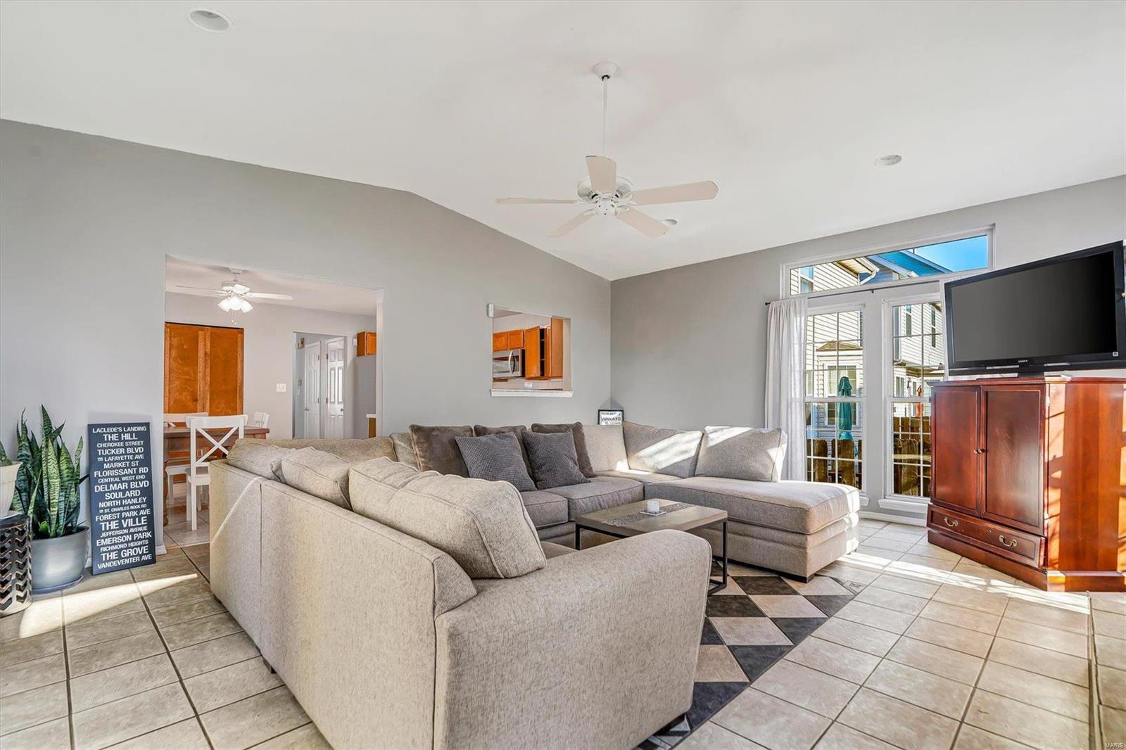 5112 Bischoff Avenue