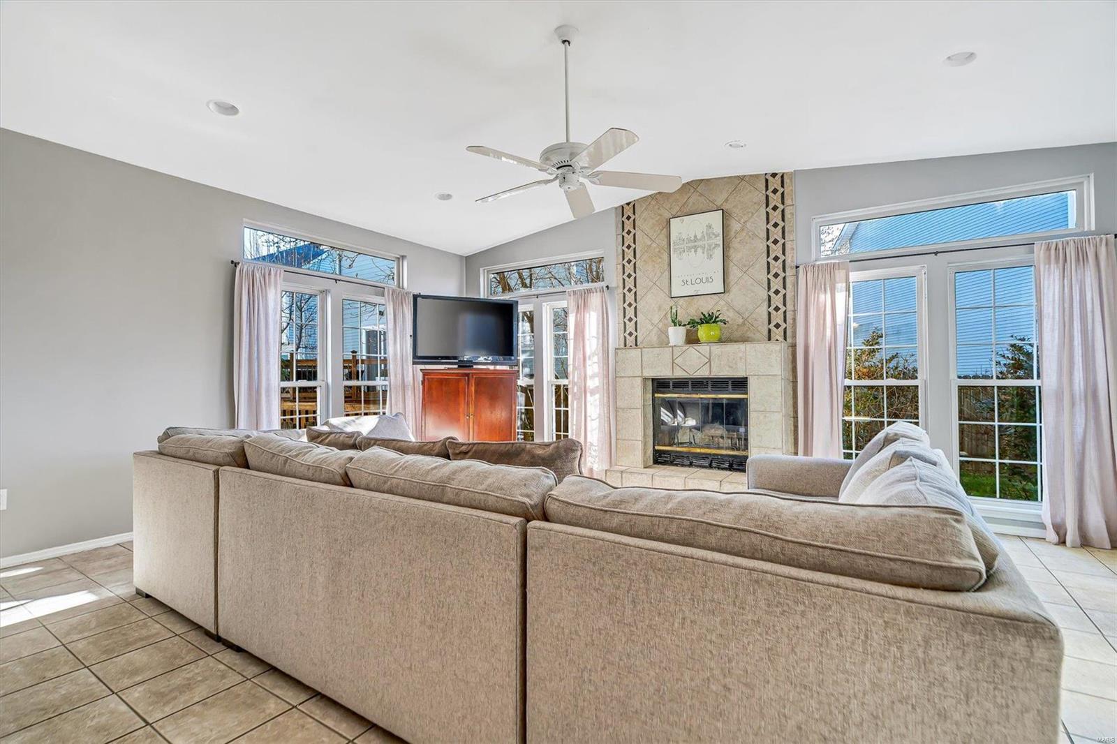 5112 Bischoff Avenue