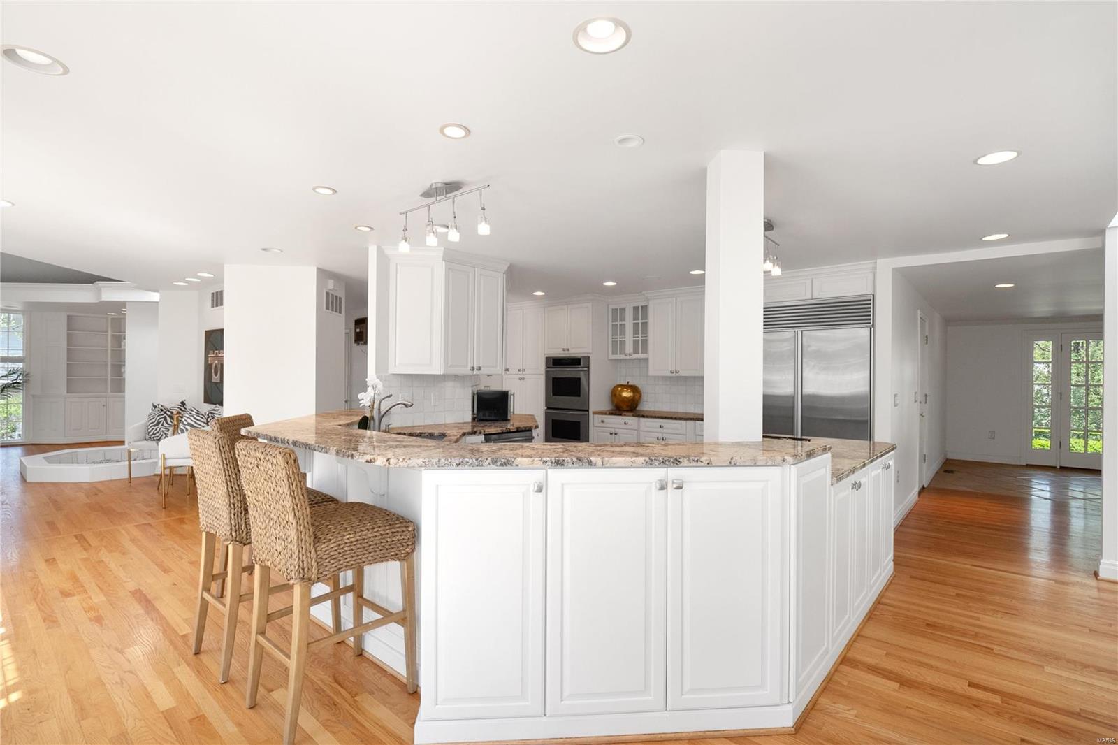 10 Lindworth Drive