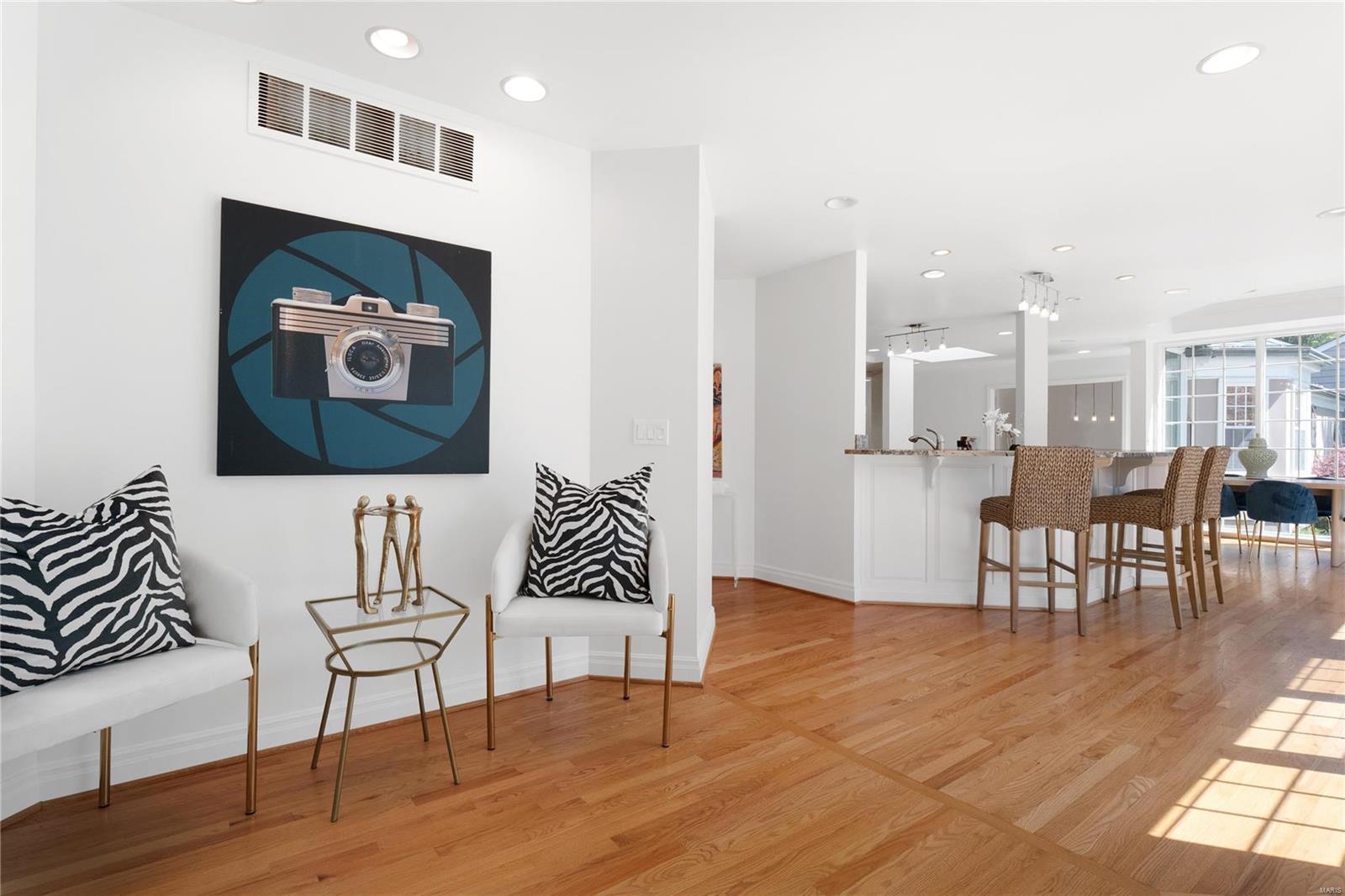 10 Lindworth Drive