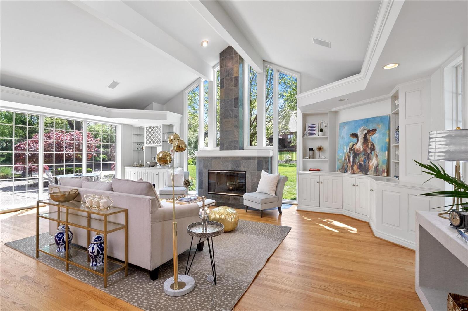 10 Lindworth Drive