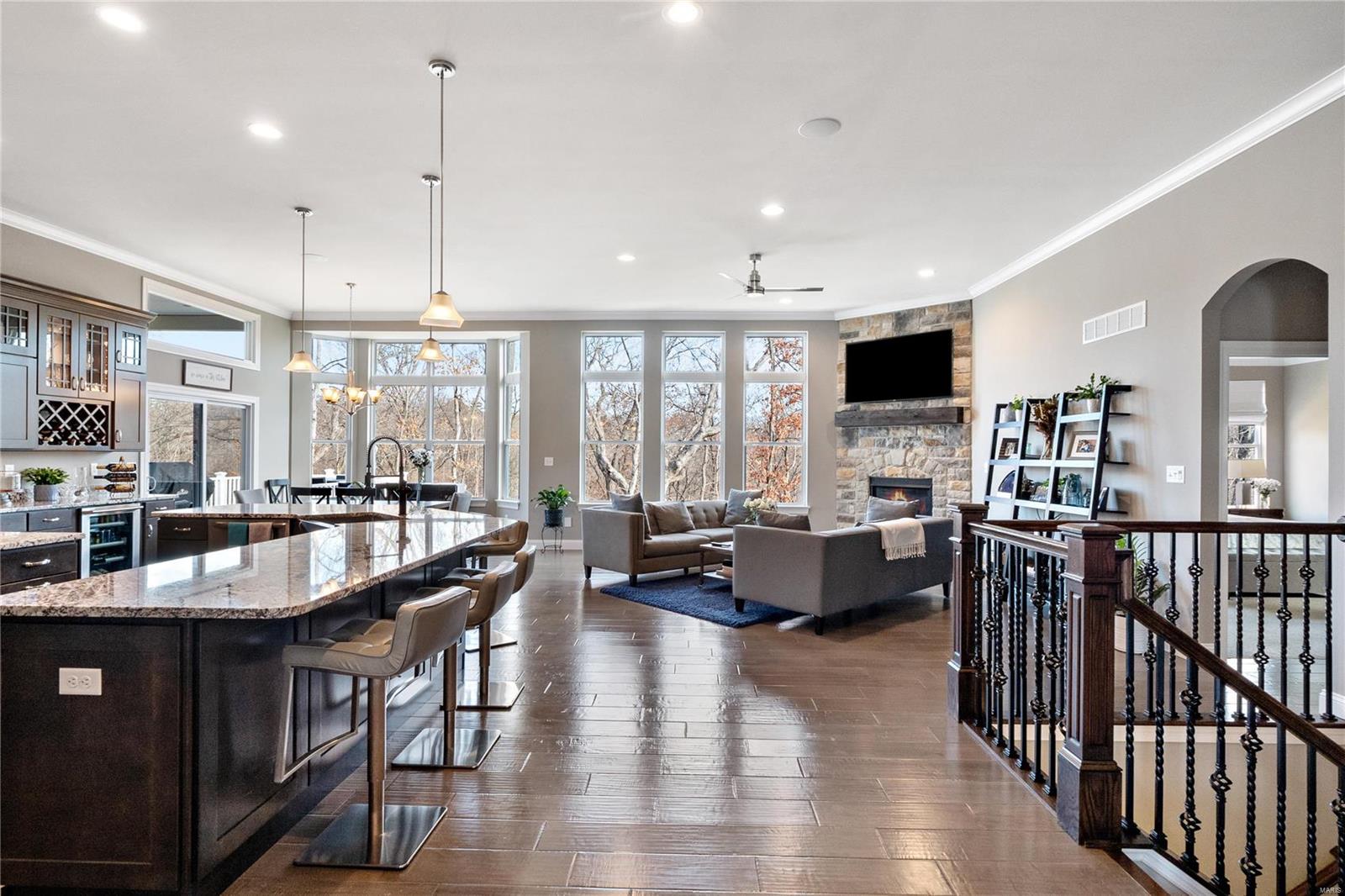 6125 Knights Table Court