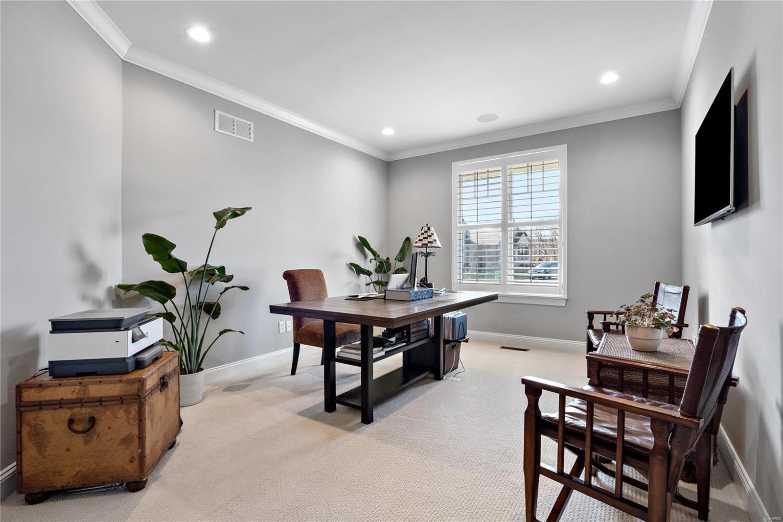 6125 Knights Table Court