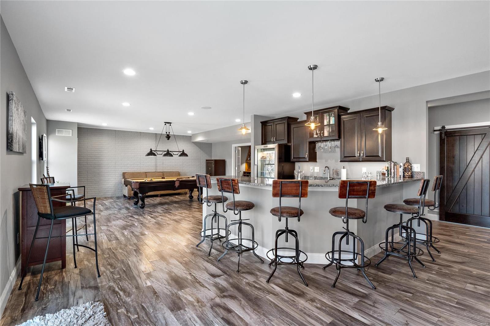 6125 Knights Table Court