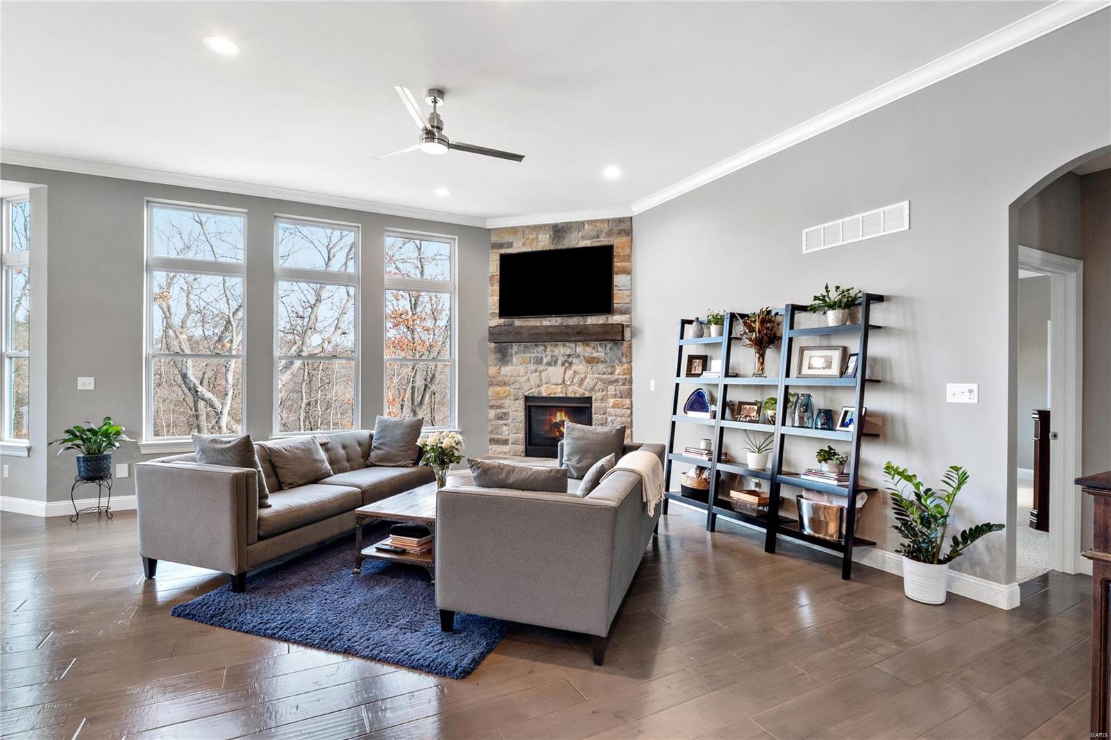 6125 Knights Table Court