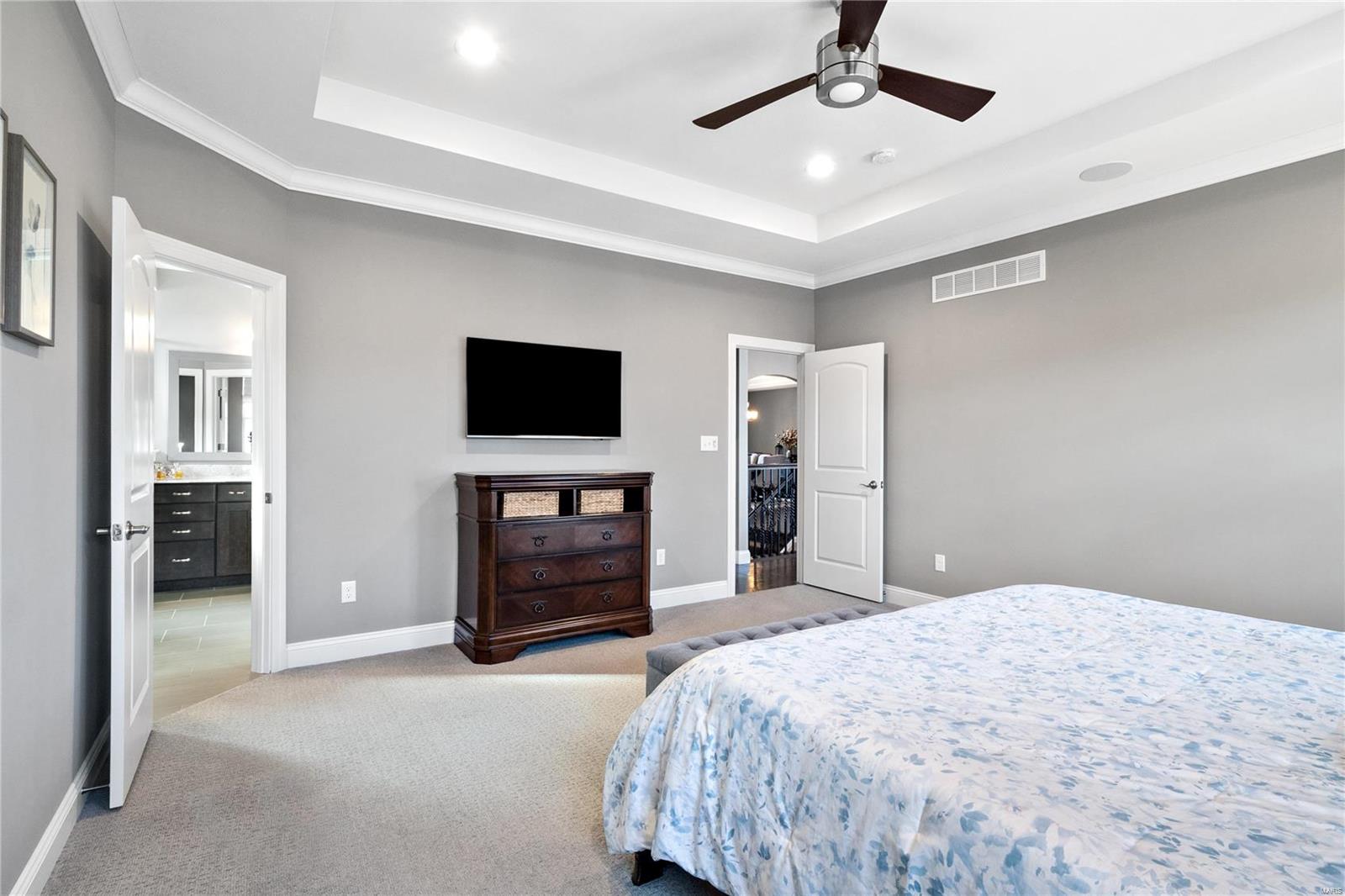 6125 Knights Table Court