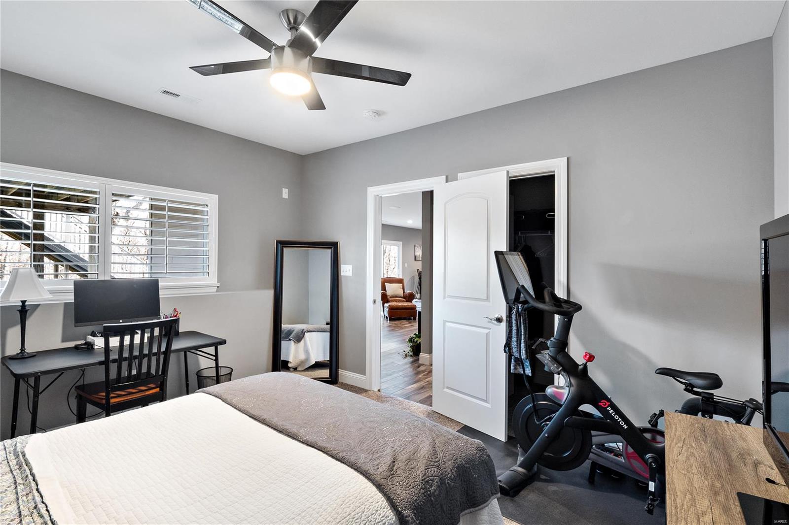 6125 Knights Table Court