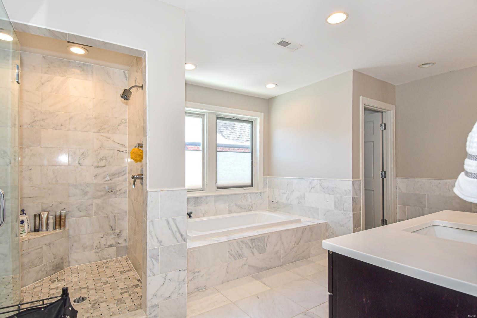 7920 Teasdale Avenue