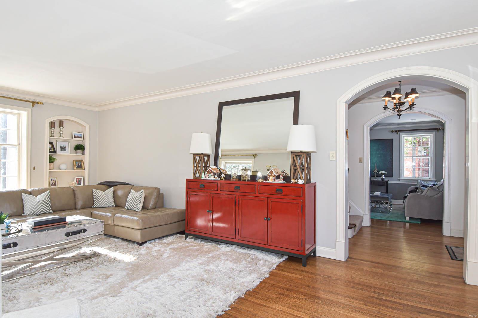 7920 Teasdale Avenue