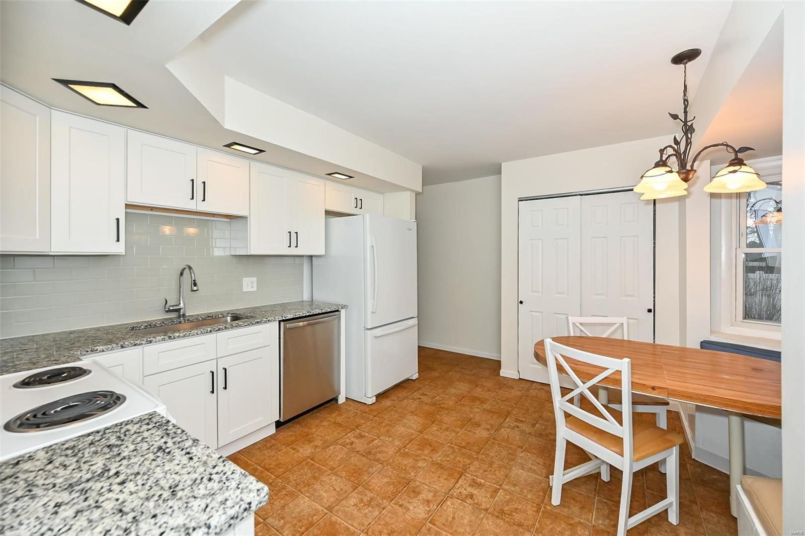 2425 Charwood Street