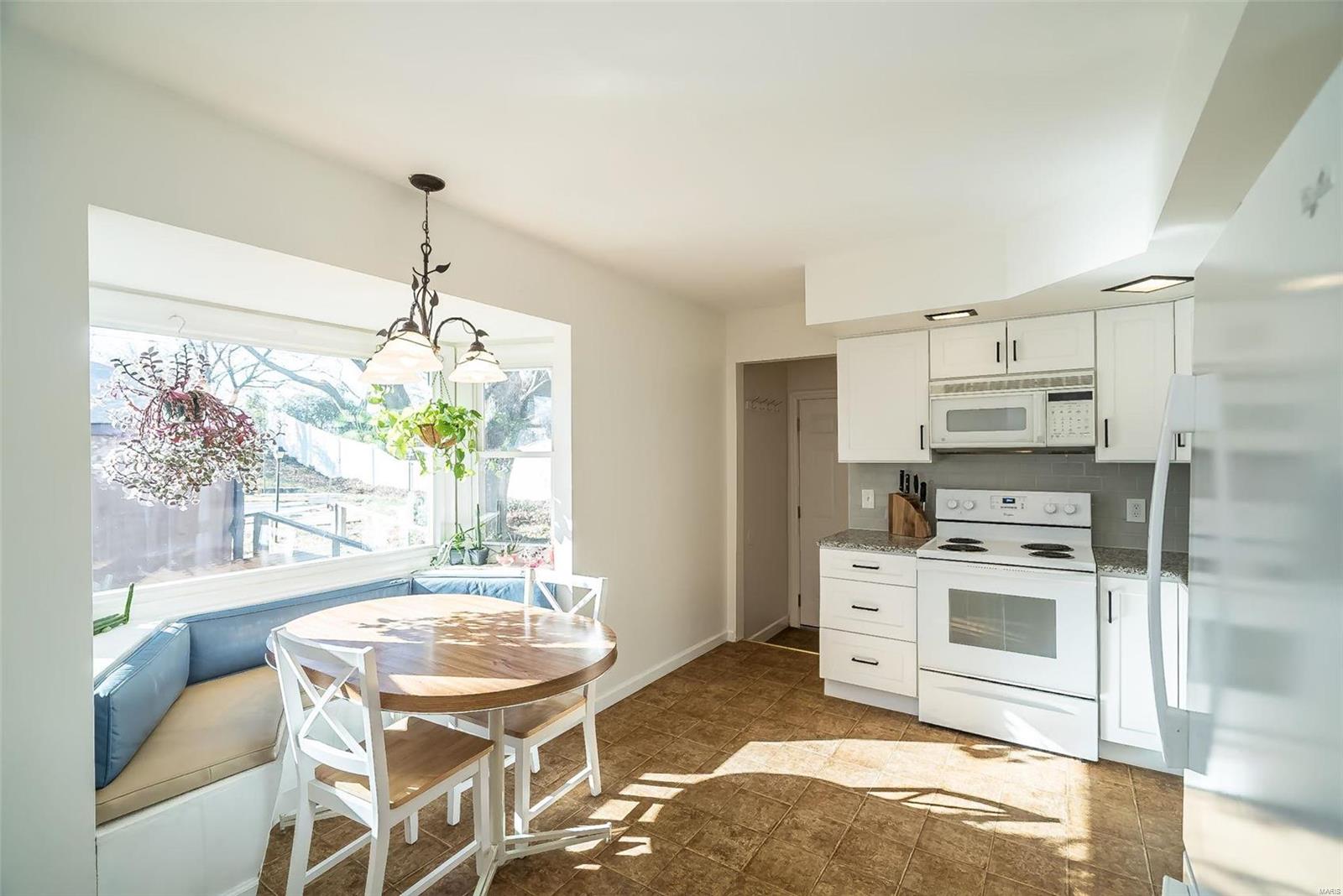 2425 Charwood Street