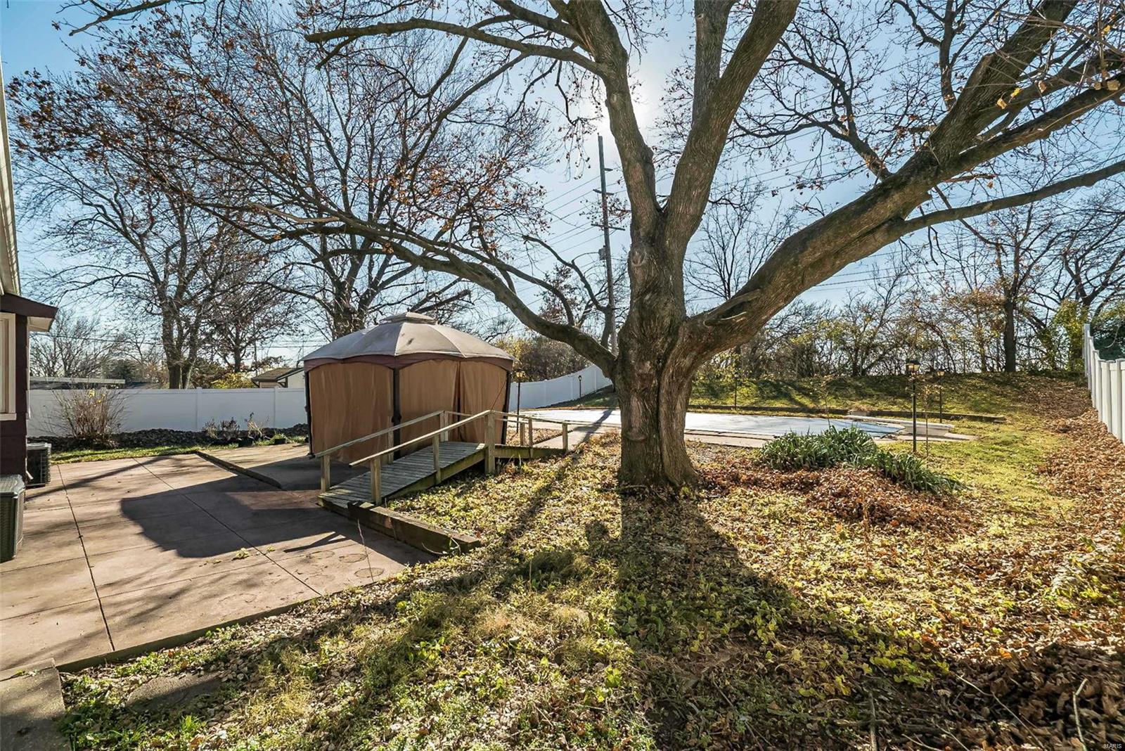 2425 Charwood Street