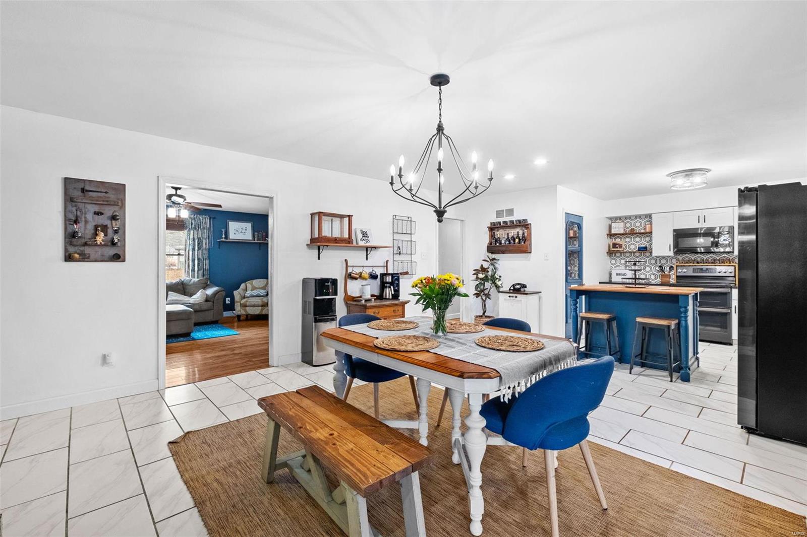 707 Camelot Estates Drive