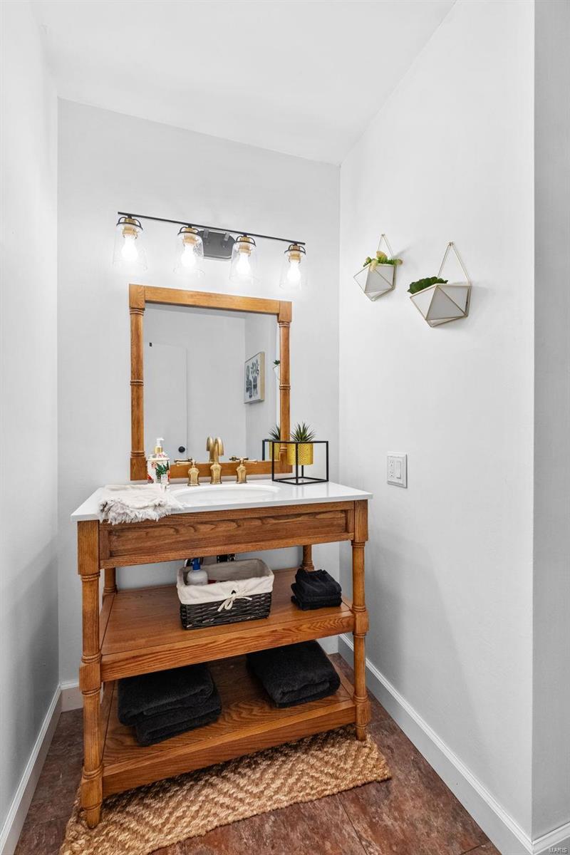 707 Camelot Estates Drive