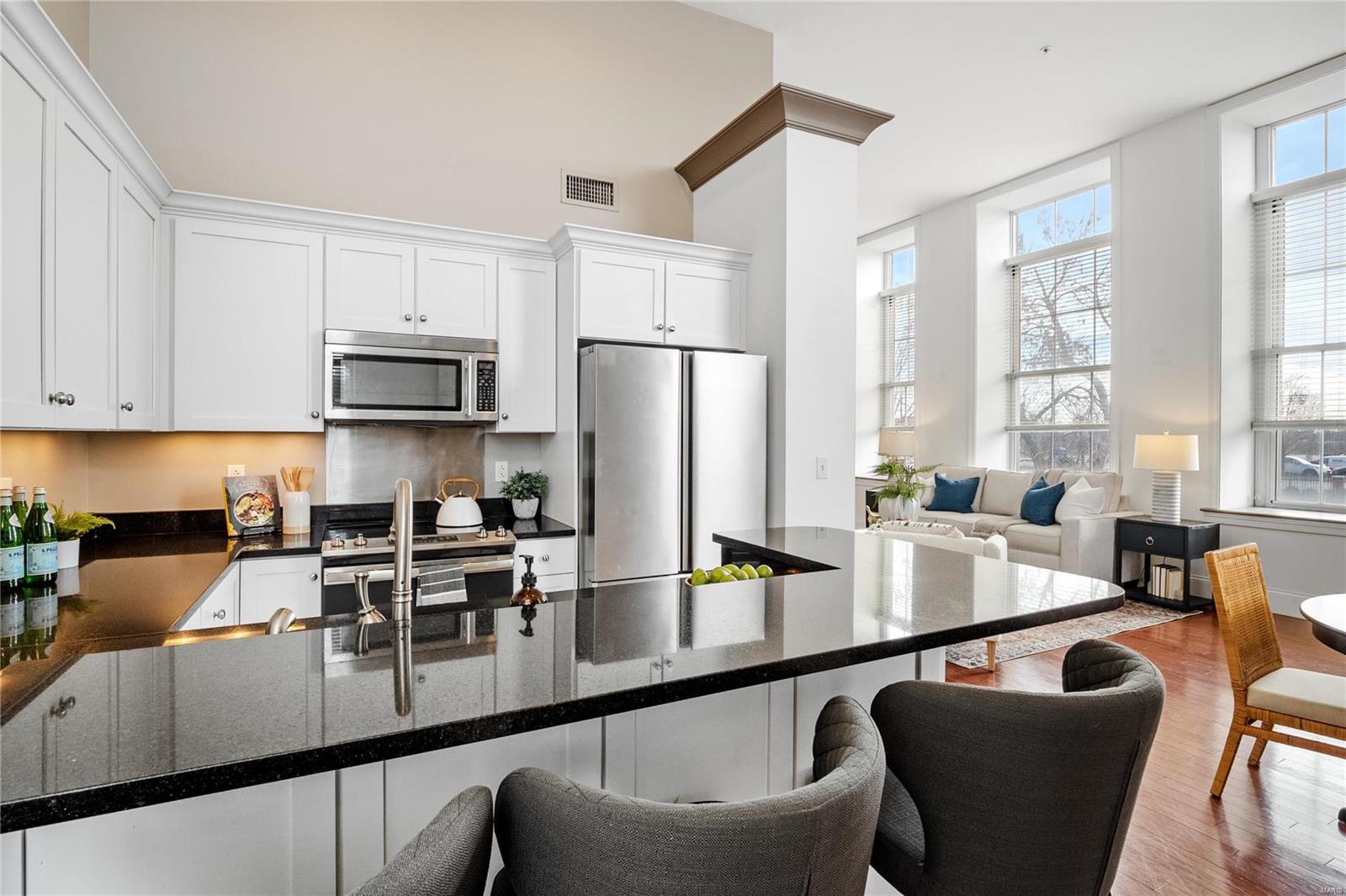 1515 Lafayette Avenue Unit: 204