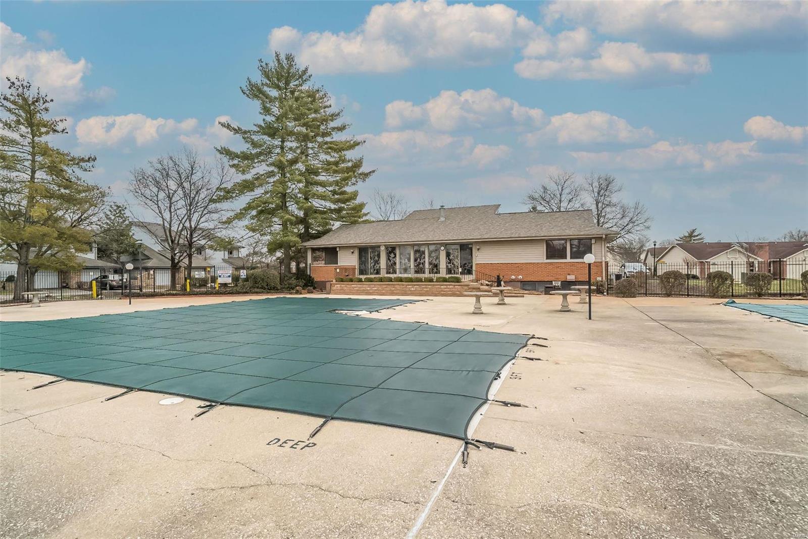 1323 Treetop Trail Drive