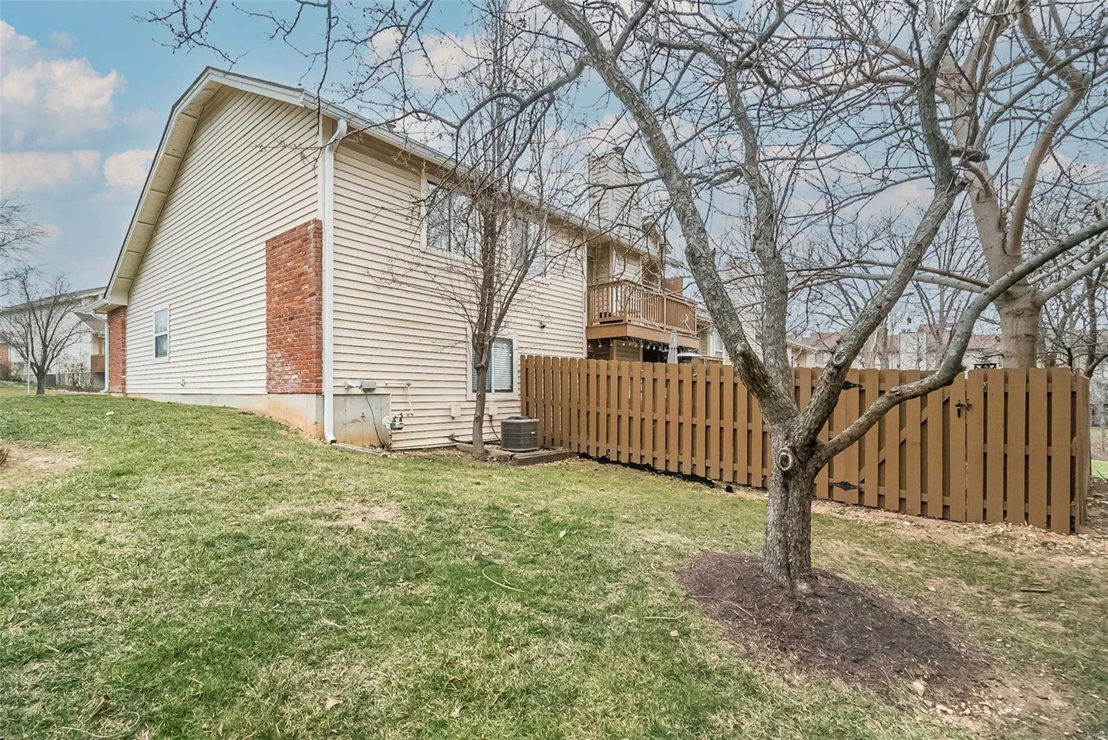 1323 Treetop Trail Drive