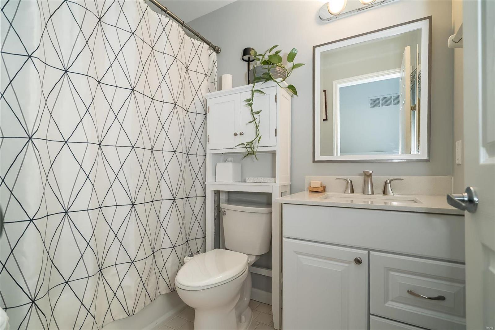 1323 Treetop Trail Drive