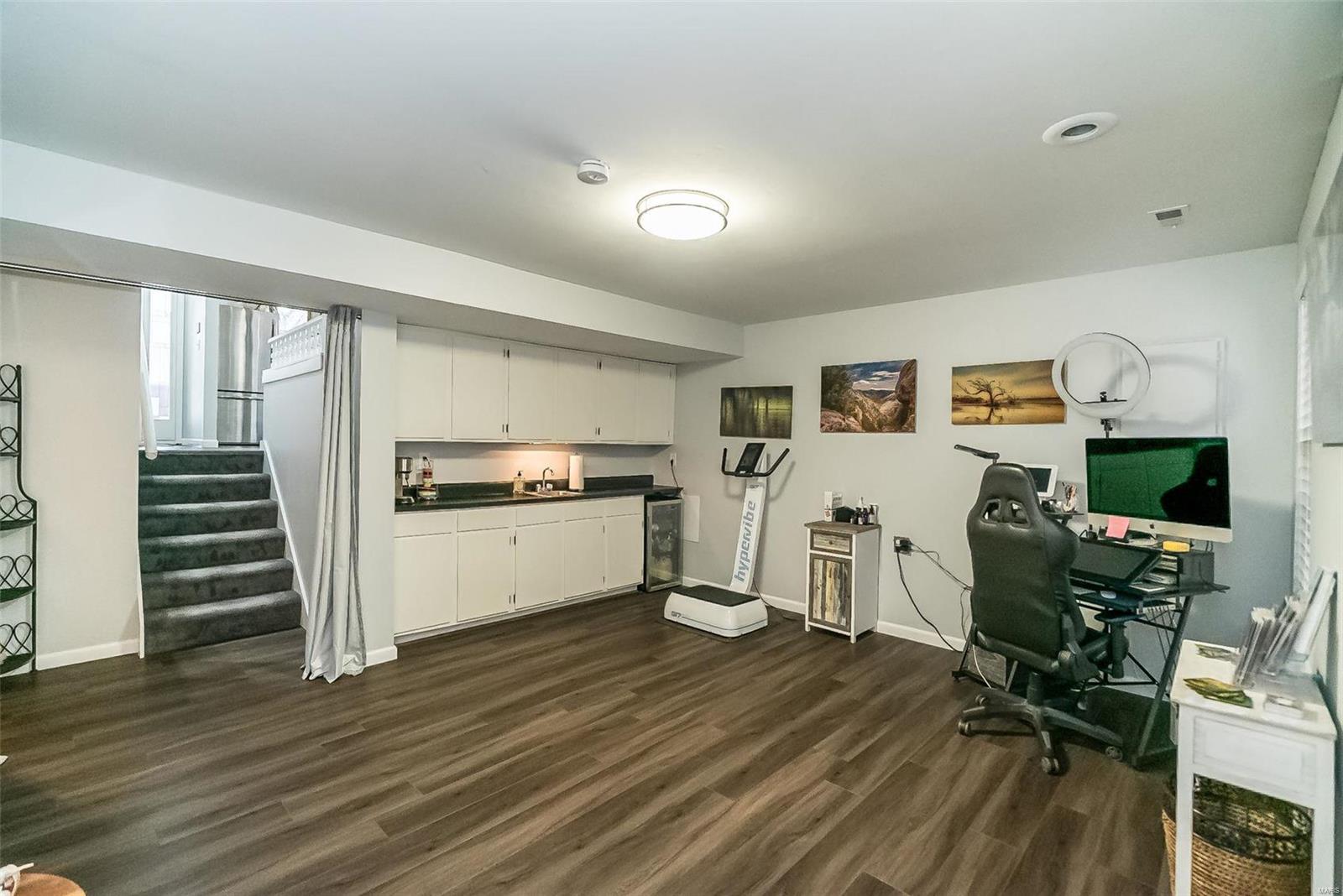 1323 Treetop Trail Drive