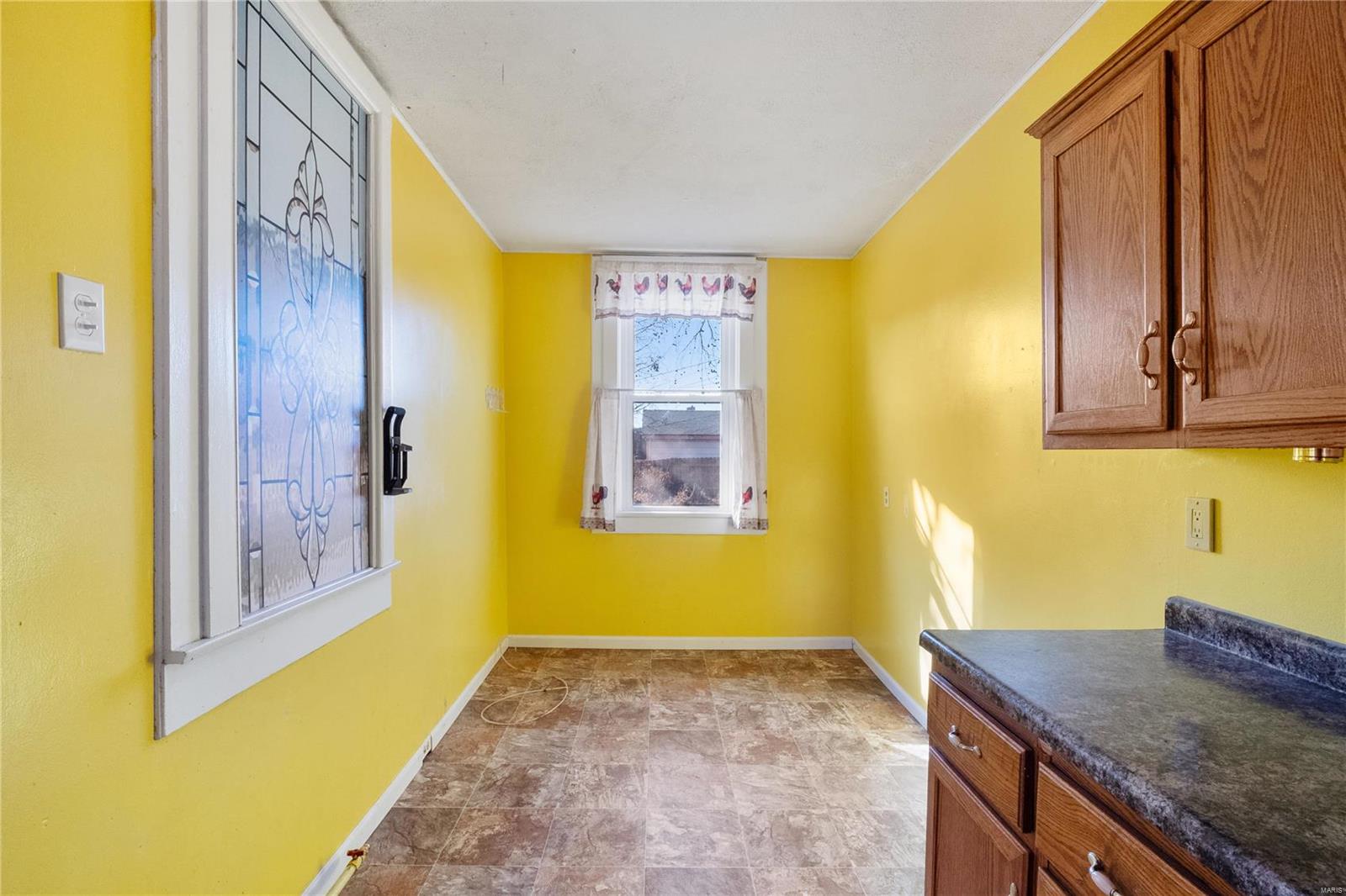 3545 S Spring Avenue