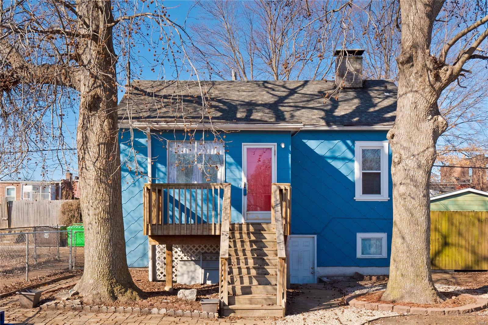 3545 S Spring Avenue