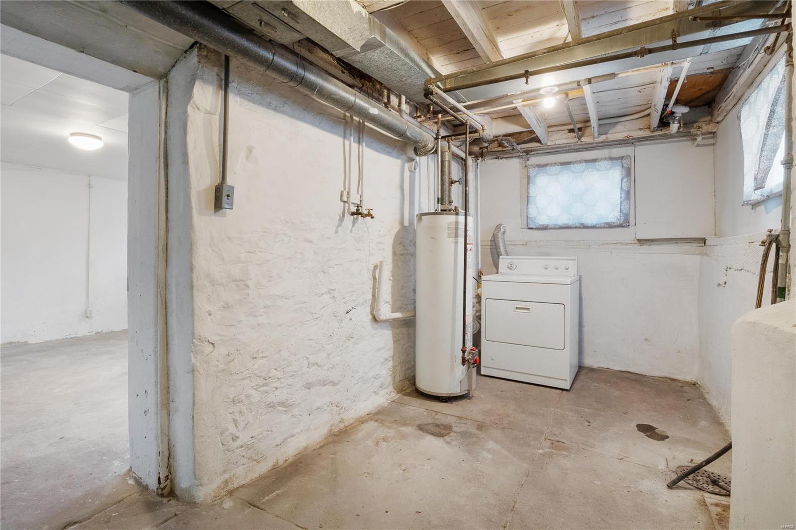 3545 S Spring Avenue