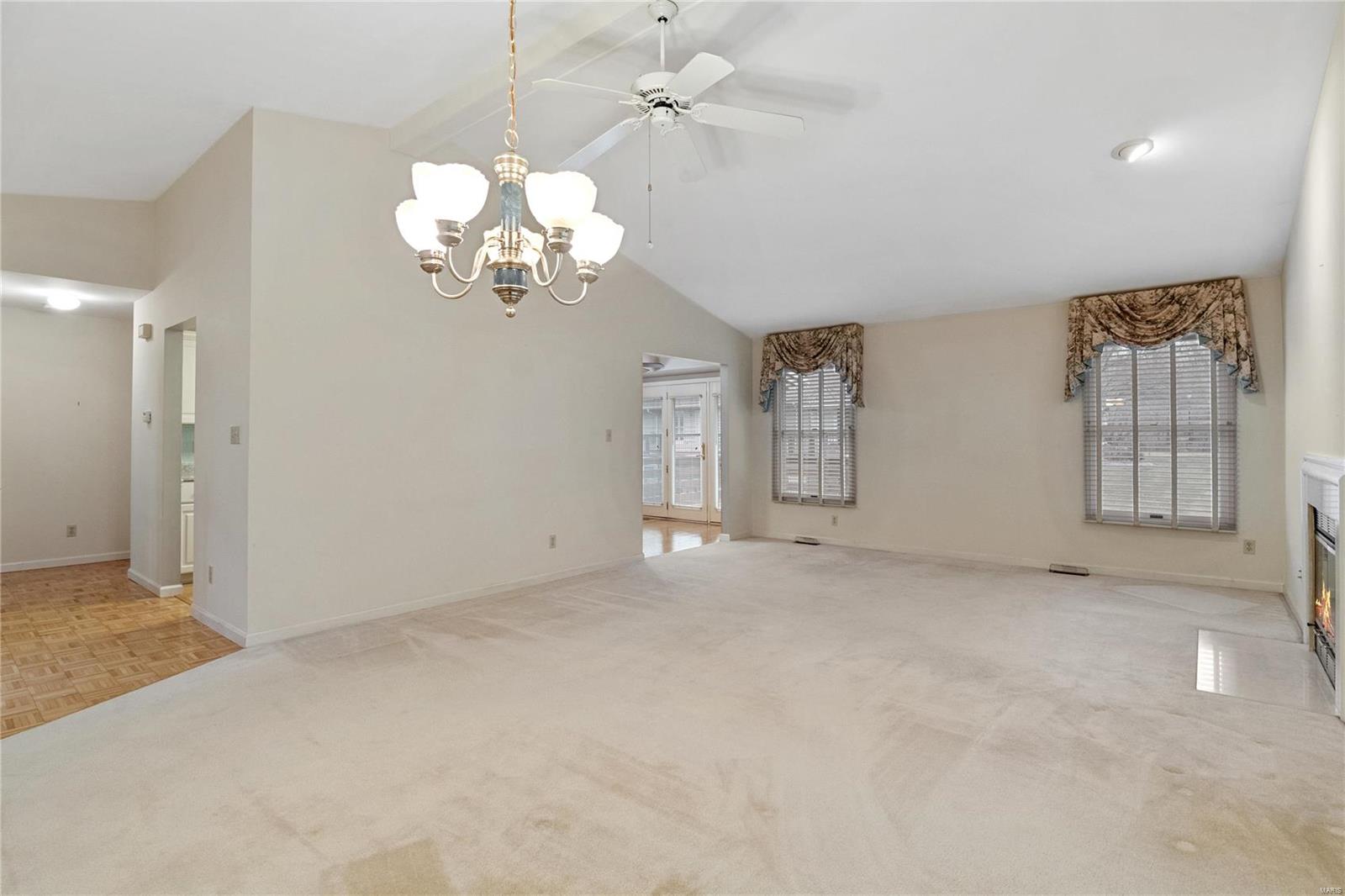 2948 Sylvan Lane Unit: 6D