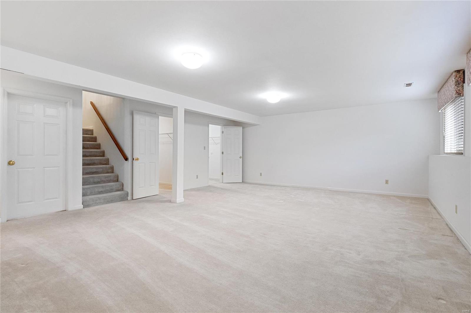 2948 Sylvan Lane Unit: 6D