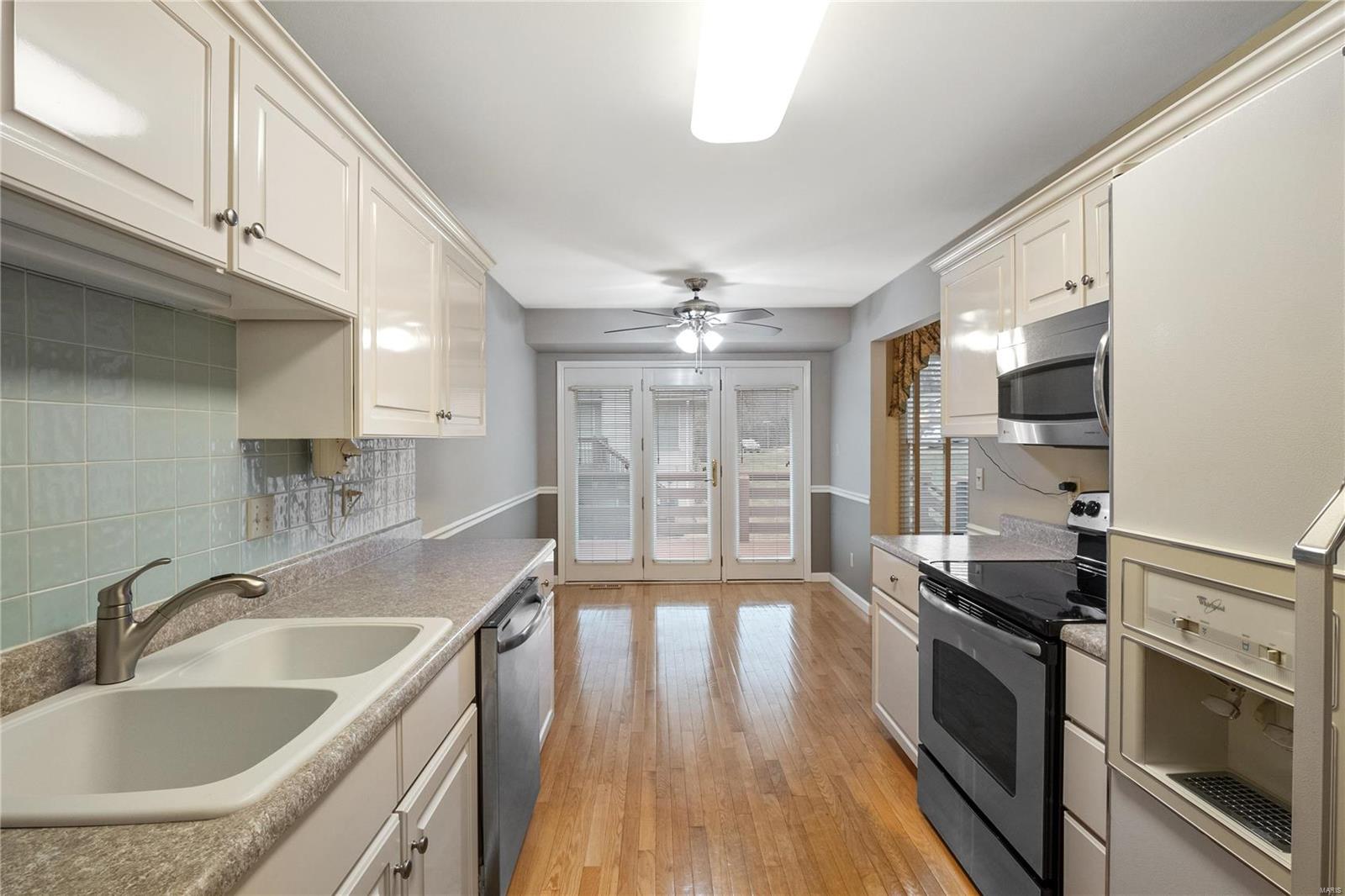 2948 Sylvan Lane Unit: 6D