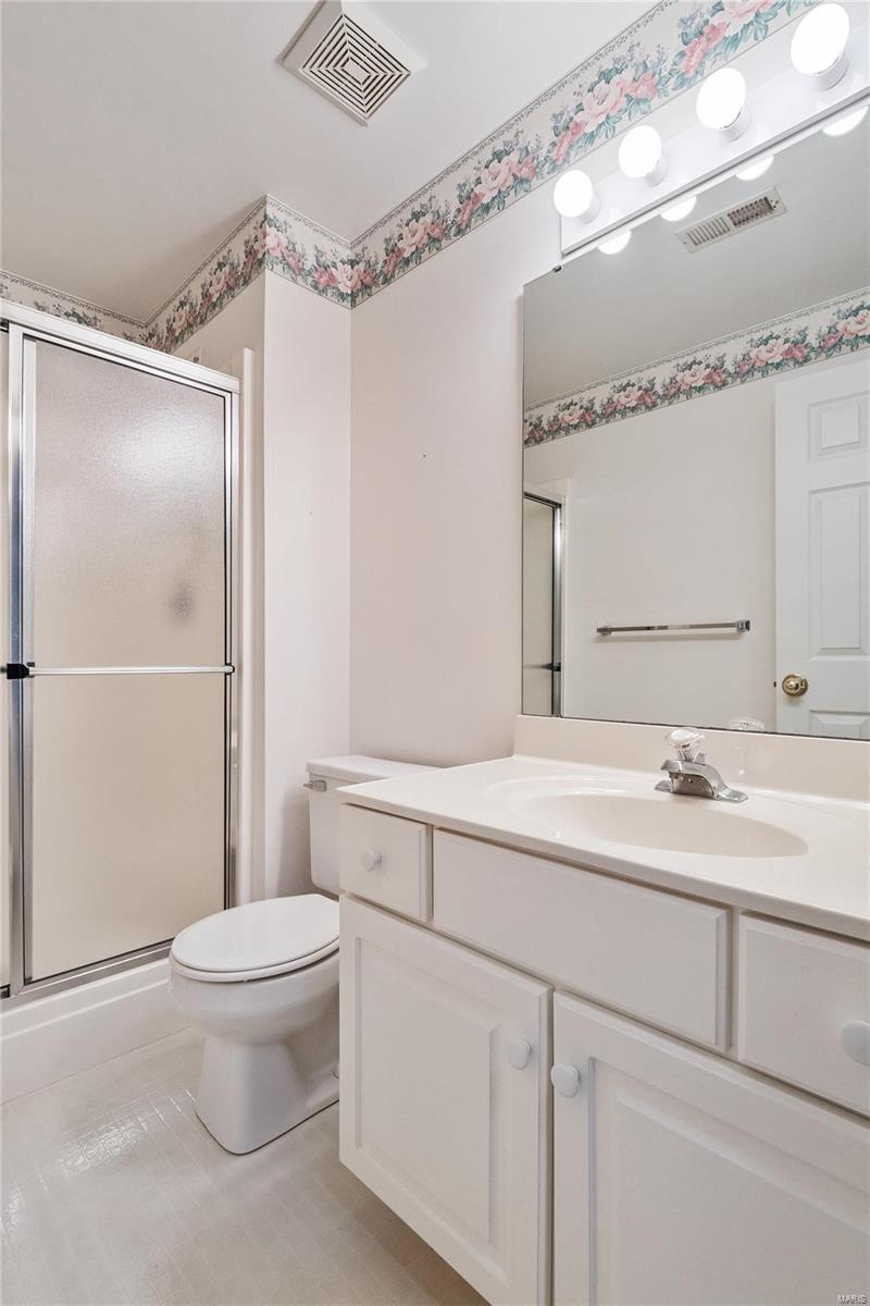 2948 Sylvan Lane Unit: 6D