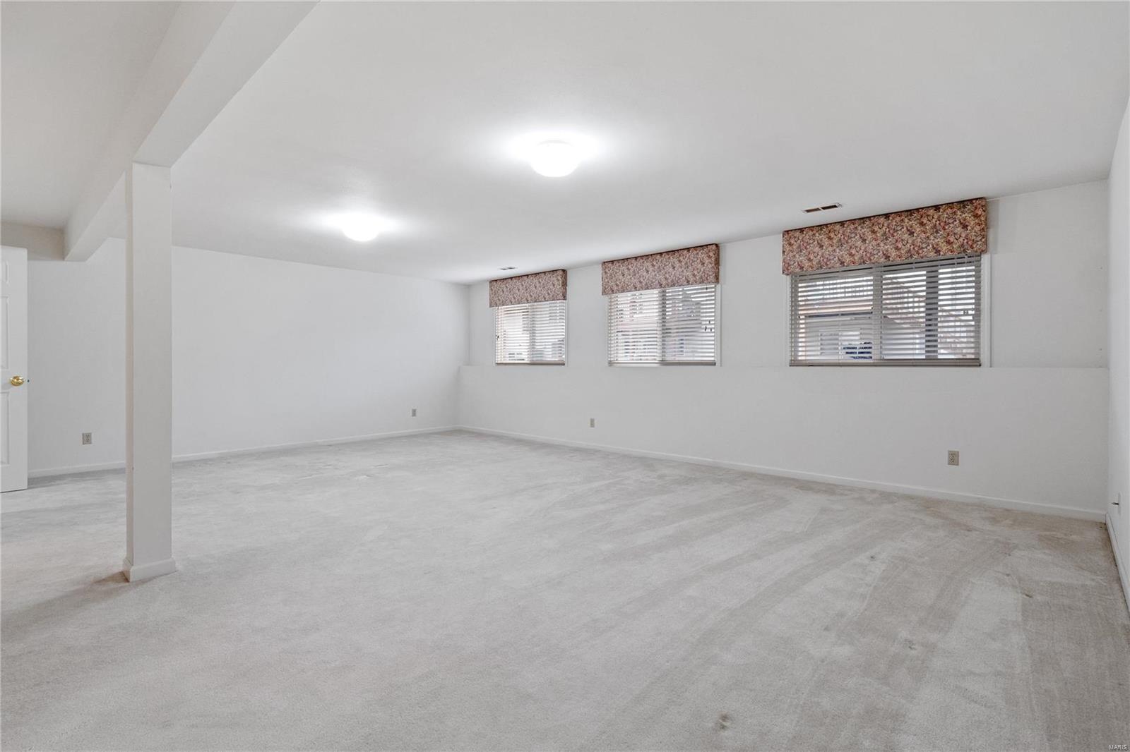 2948 Sylvan Lane Unit: 6D