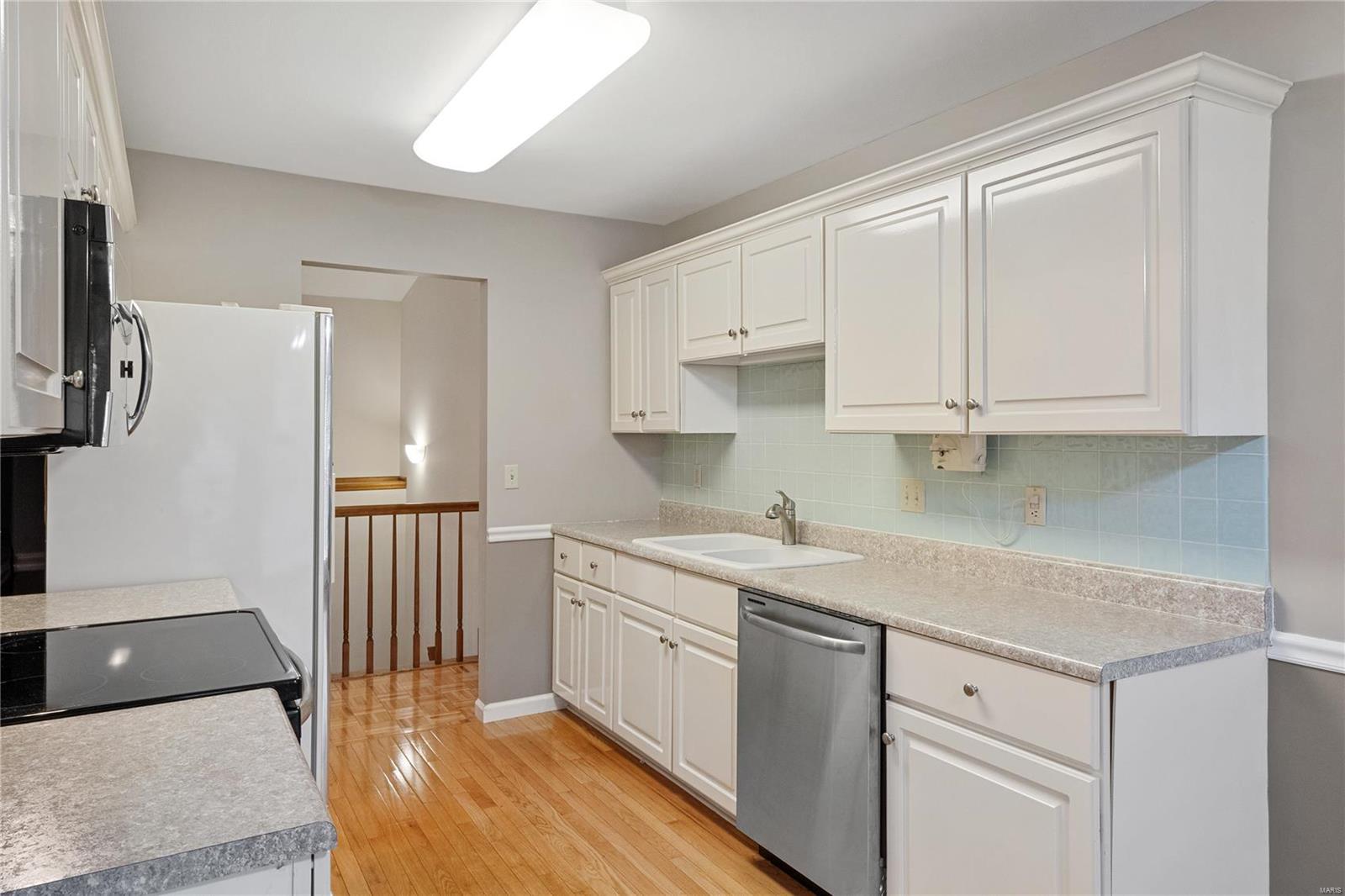 2948 Sylvan Lane Unit: 6D