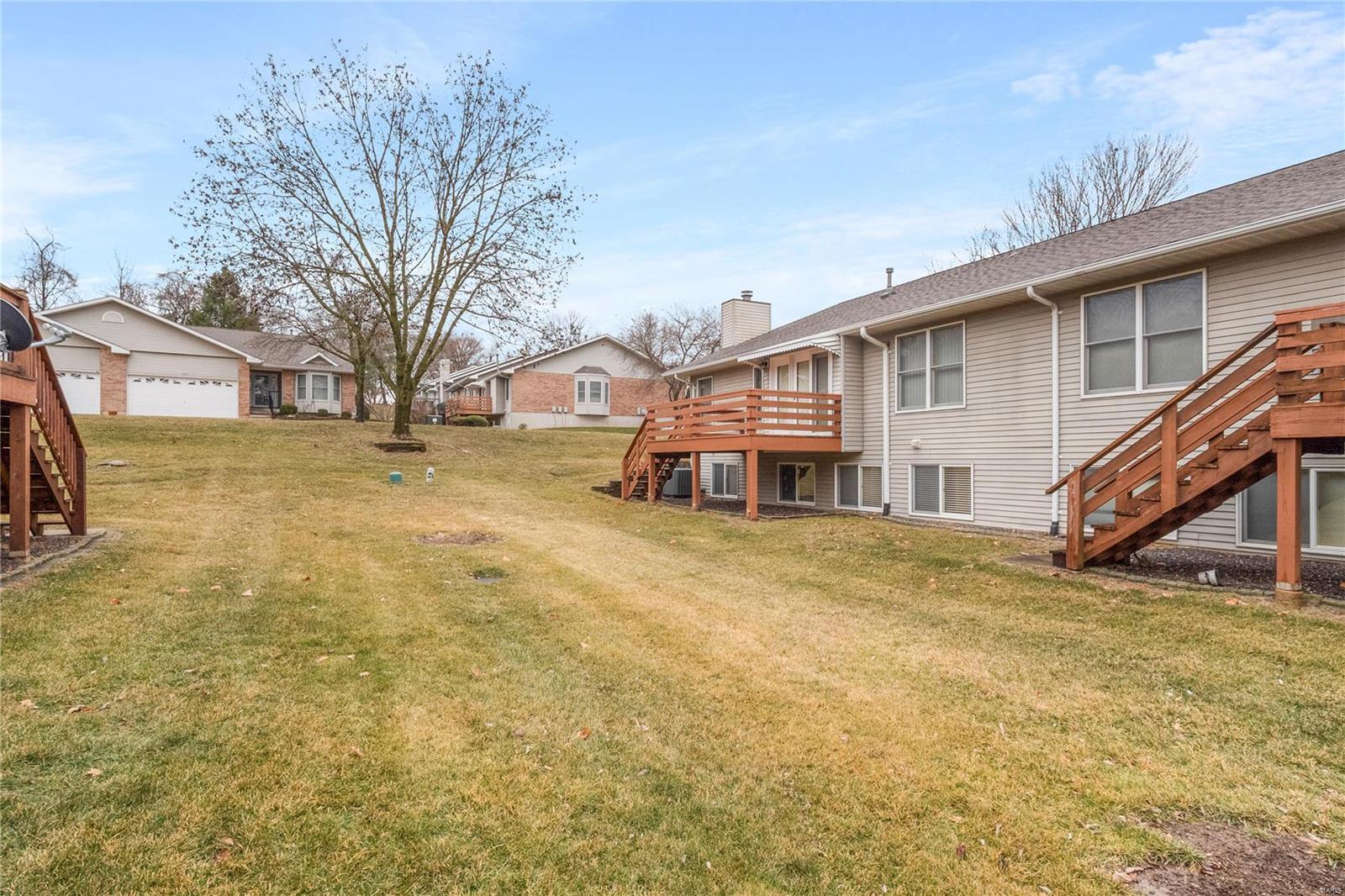 2948 Sylvan Lane Unit: 6D
