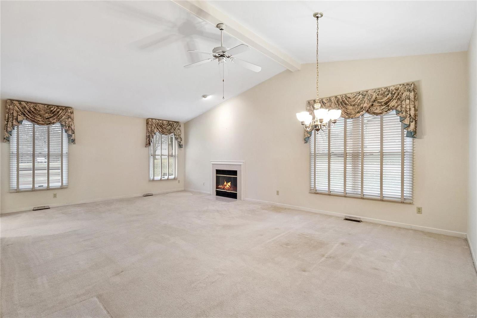 2948 Sylvan Lane Unit: 6D