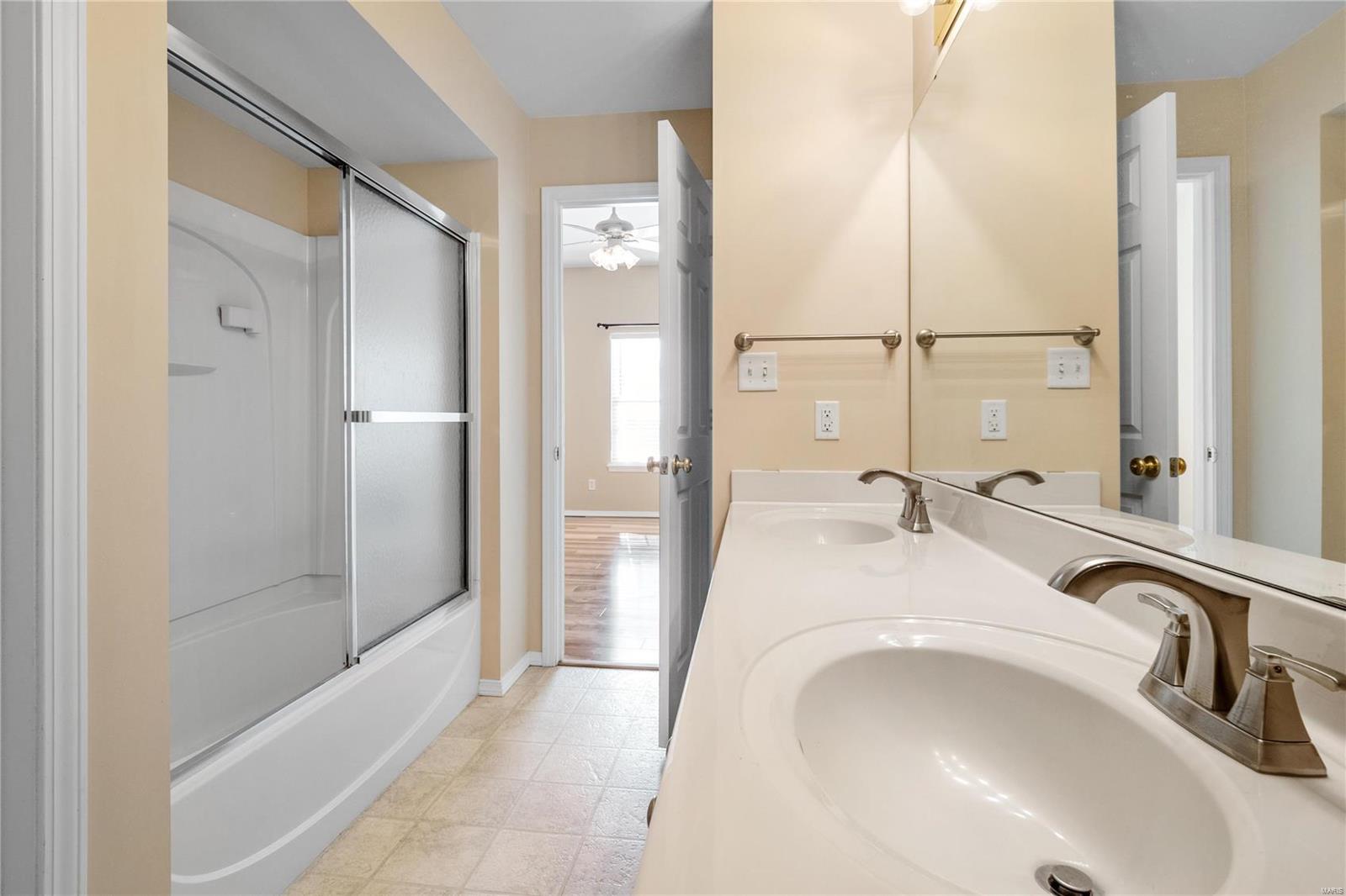 1125 Arbor Creek Drive Unit: 3D