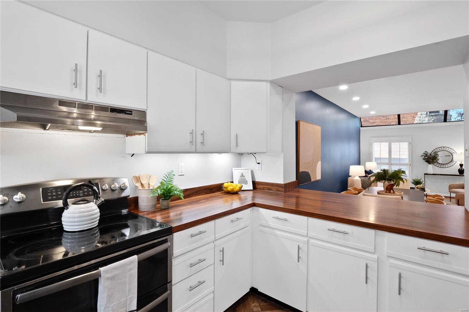 4376 Maryland Avenue Unit: 1