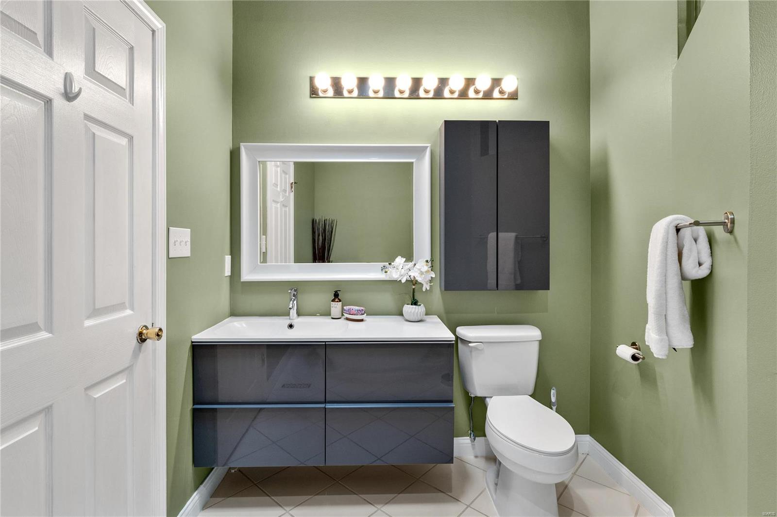 4376 Maryland Avenue Unit: 1