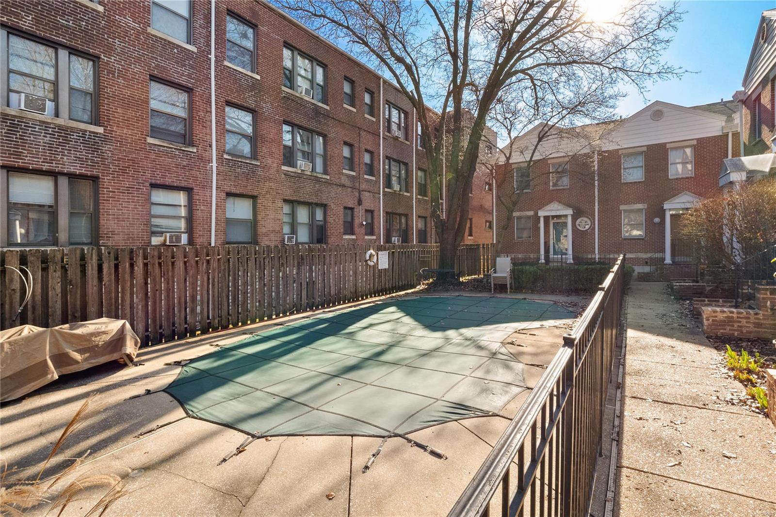 4376 Maryland Avenue Unit: 1
