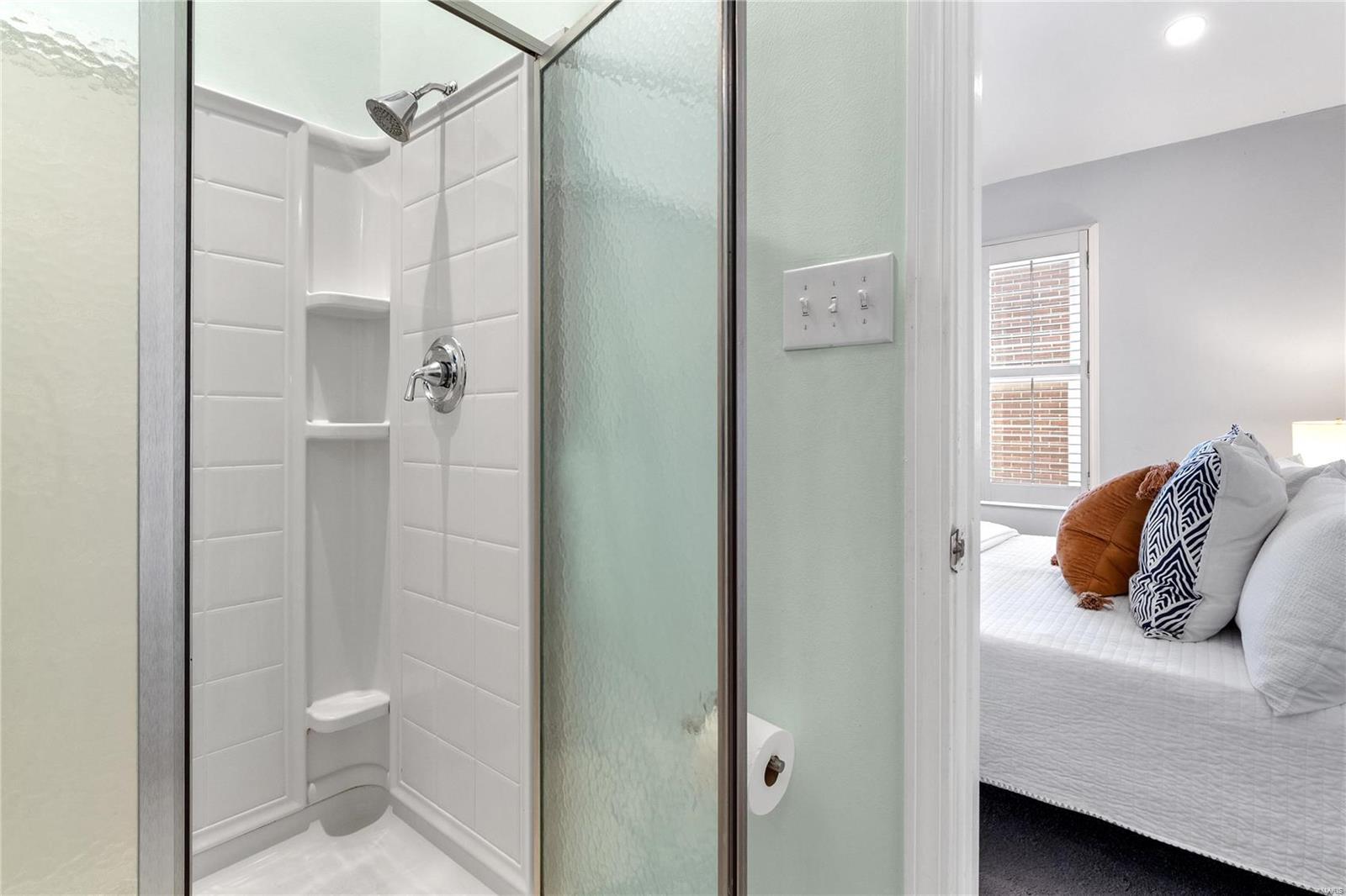 4376 Maryland Avenue Unit: 1