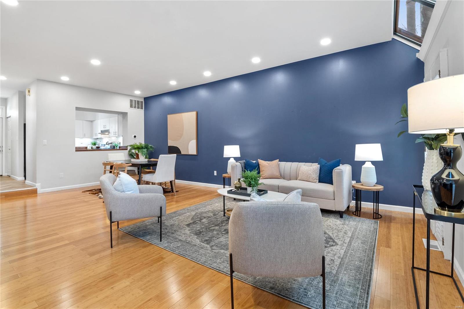 4376 Maryland Avenue Unit: 1