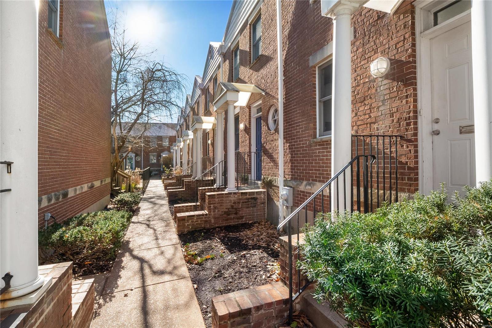 4376 Maryland Avenue Unit: 1