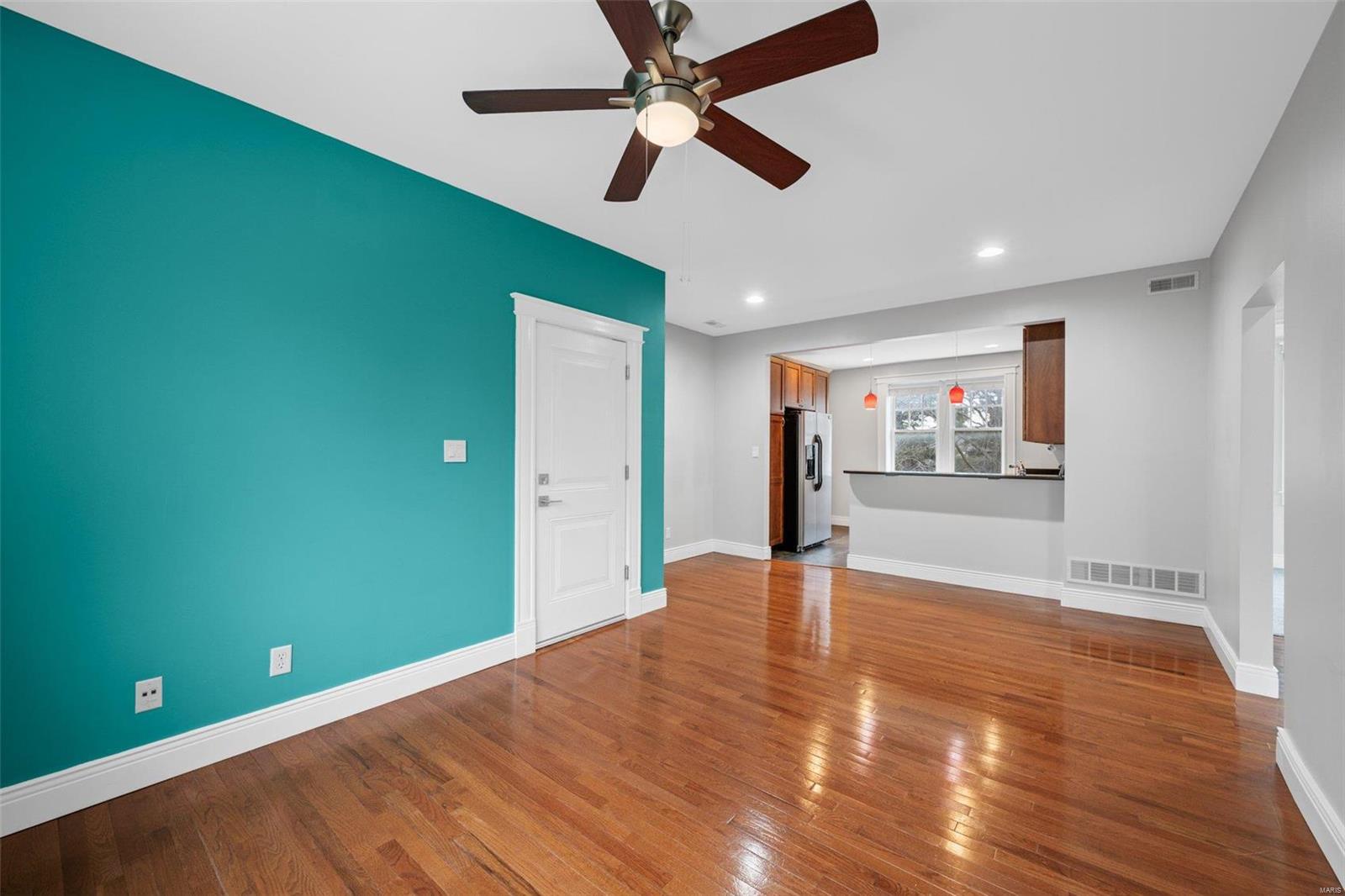 4101 Magnolia Avenue Unit: 209