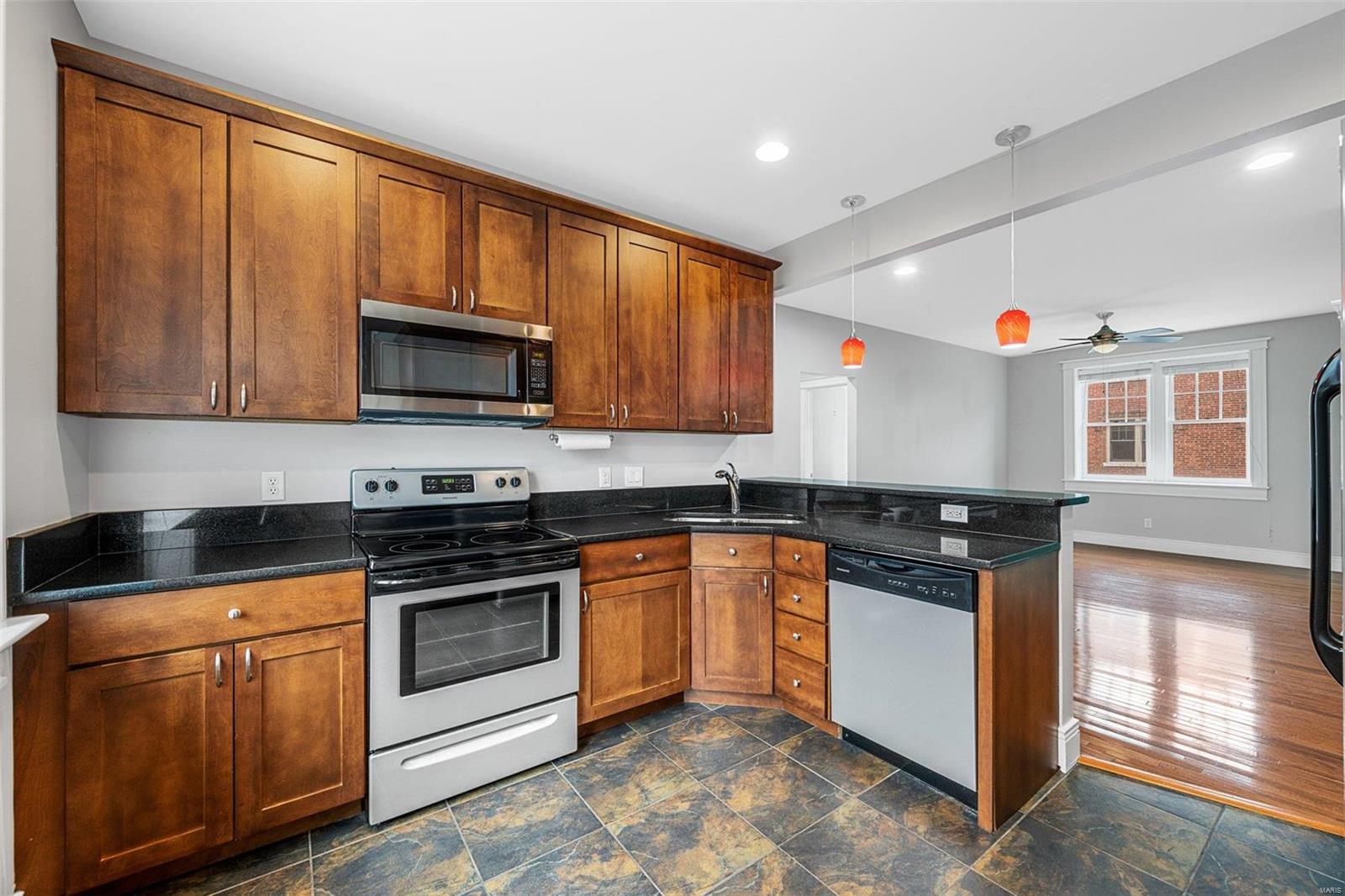 4101 Magnolia Avenue Unit: 209