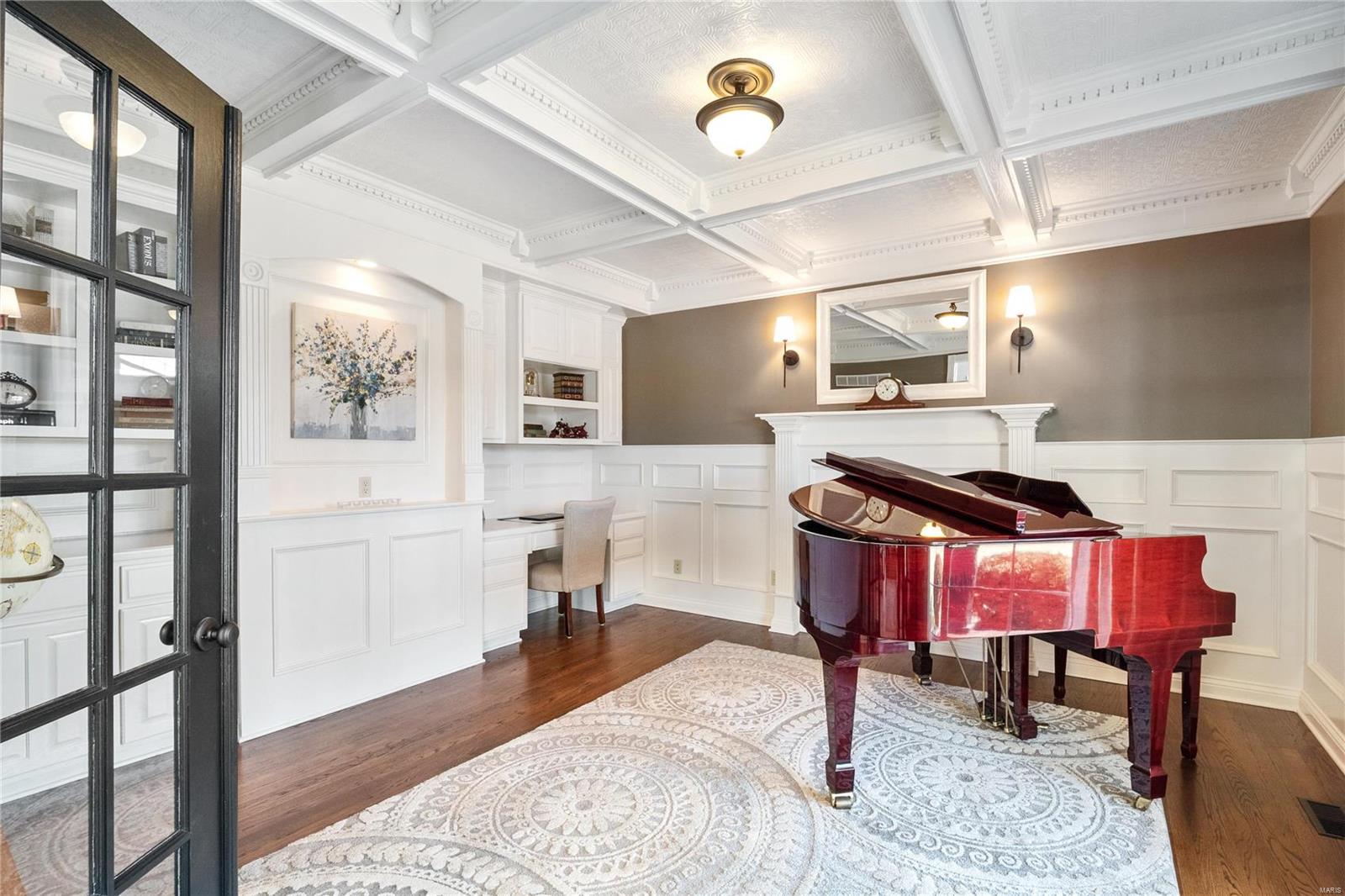 1605 Prospector Trail