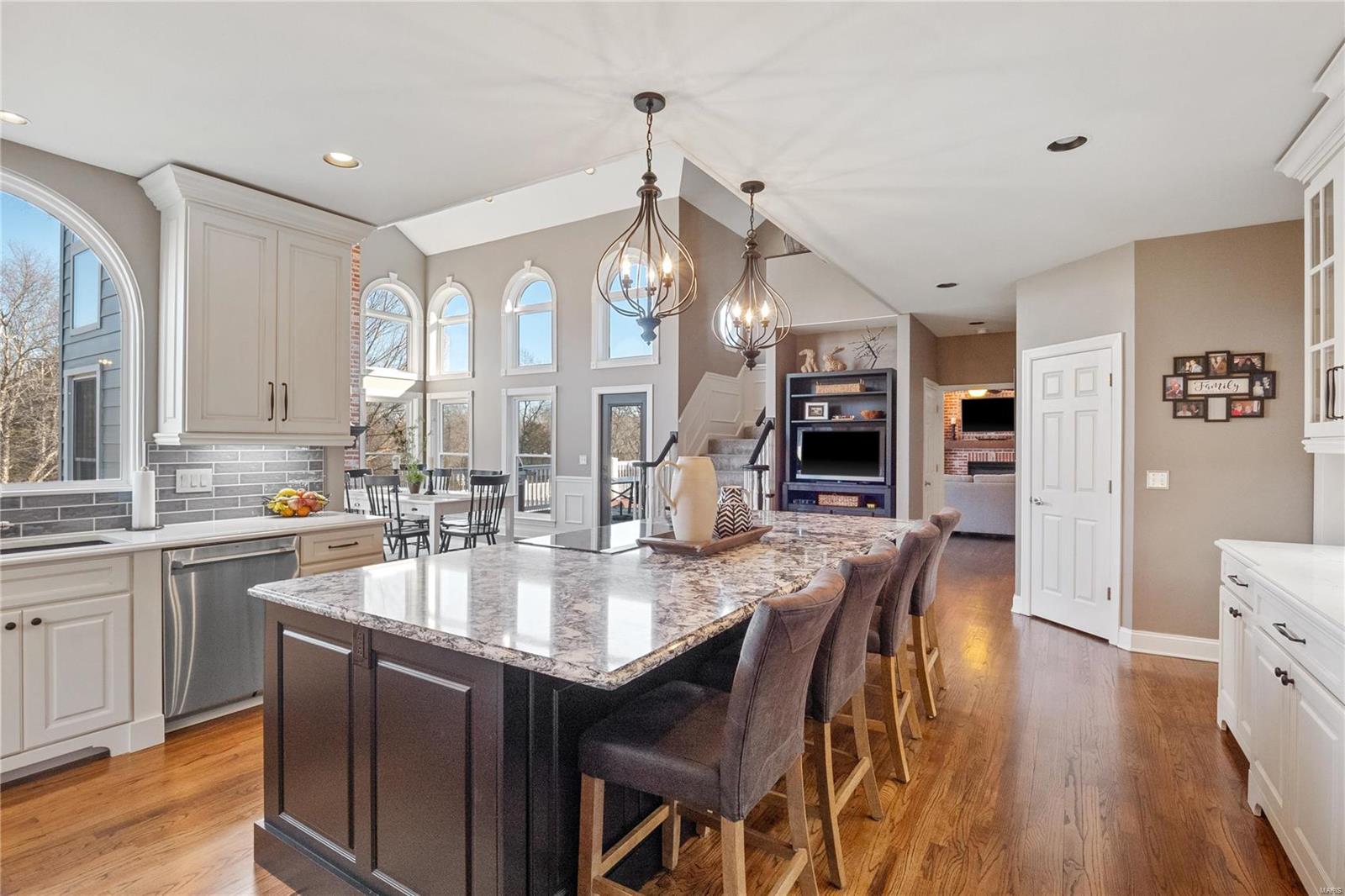 1605 Prospector Trail