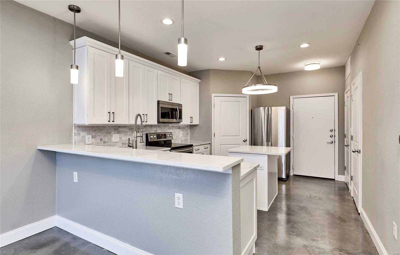 200 S Kirkwood Road Unit: 228