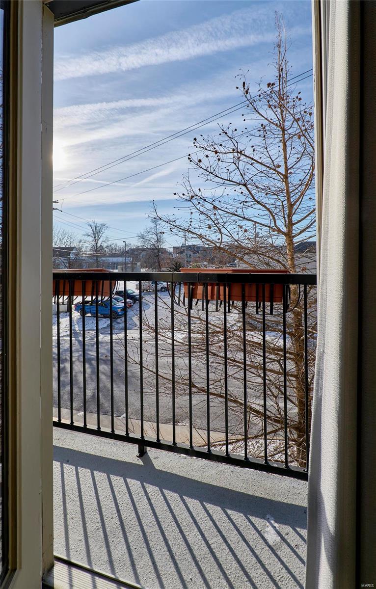 200 S Kirkwood Road Unit: 228